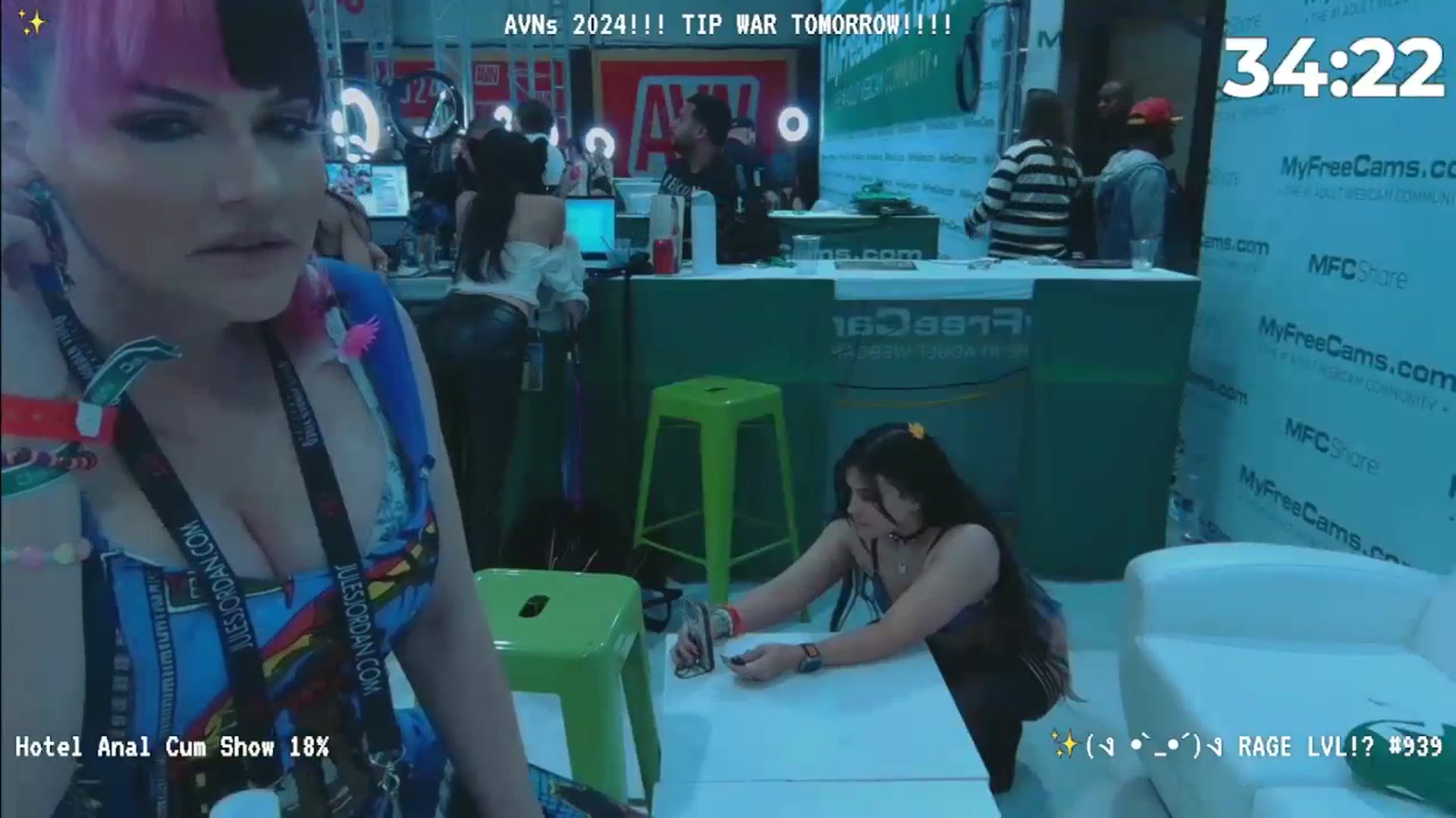 Gallery image thumbnail from Nekobeanxo's myfreecams stream on, 01/25/2024, 03:27 image 16 of 20