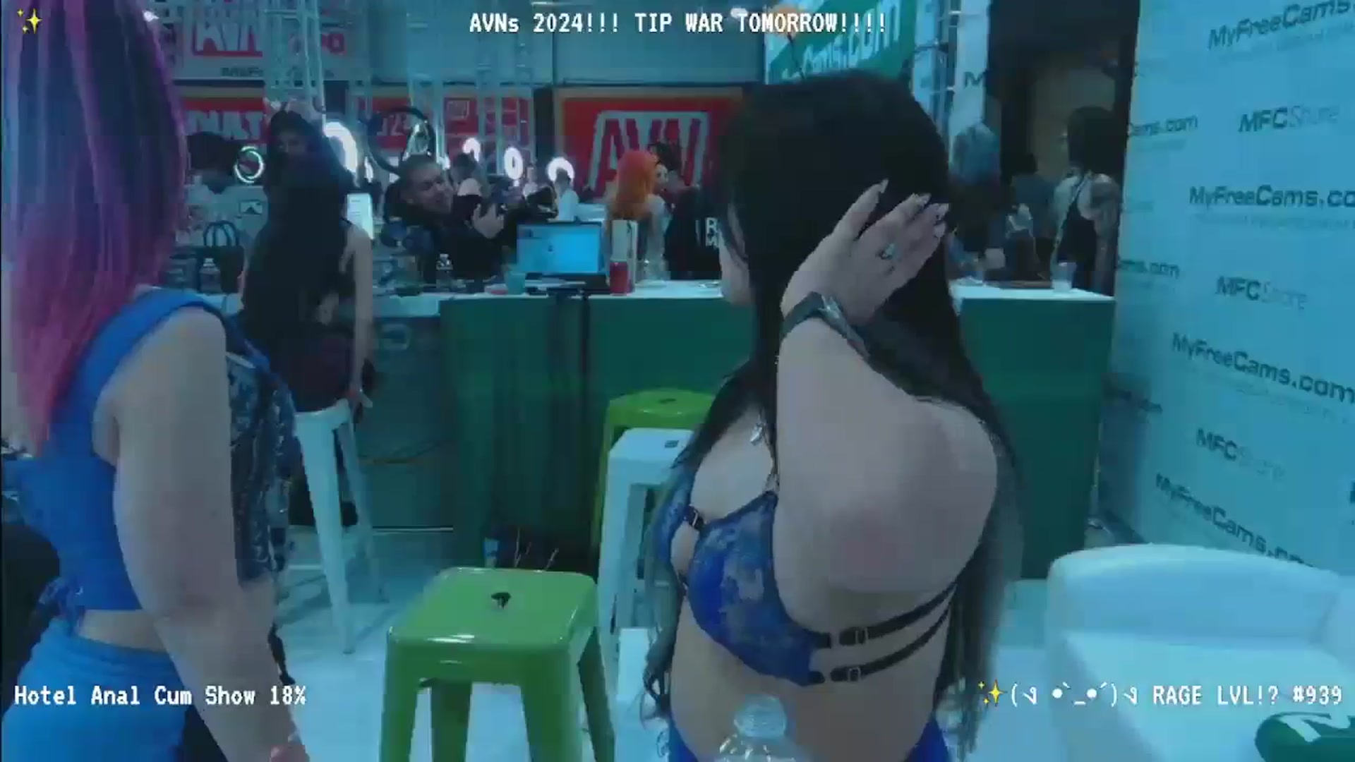 Gallery image thumbnail from Nekobeanxo's myfreecams stream on, 01/25/2024, 03:27 image 8 of 20