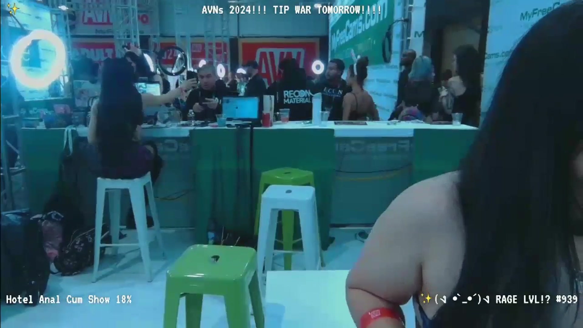 Gallery image thumbnail from Nekobeanxo's myfreecams stream on, 01/25/2024, 03:27 image 10 of 20