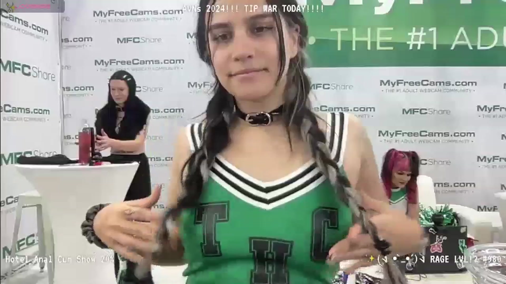 Gallery image thumbnail from Nekobeanxo's myfreecams stream on, 01/26/2024, 24:03 image 14 of 20