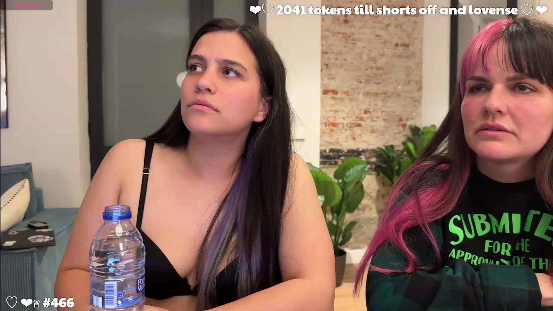 Gallery image thumbnail from Nekobeanxo's myfreecams stream on, 03/01/2024, 03:43 image 10 of 20