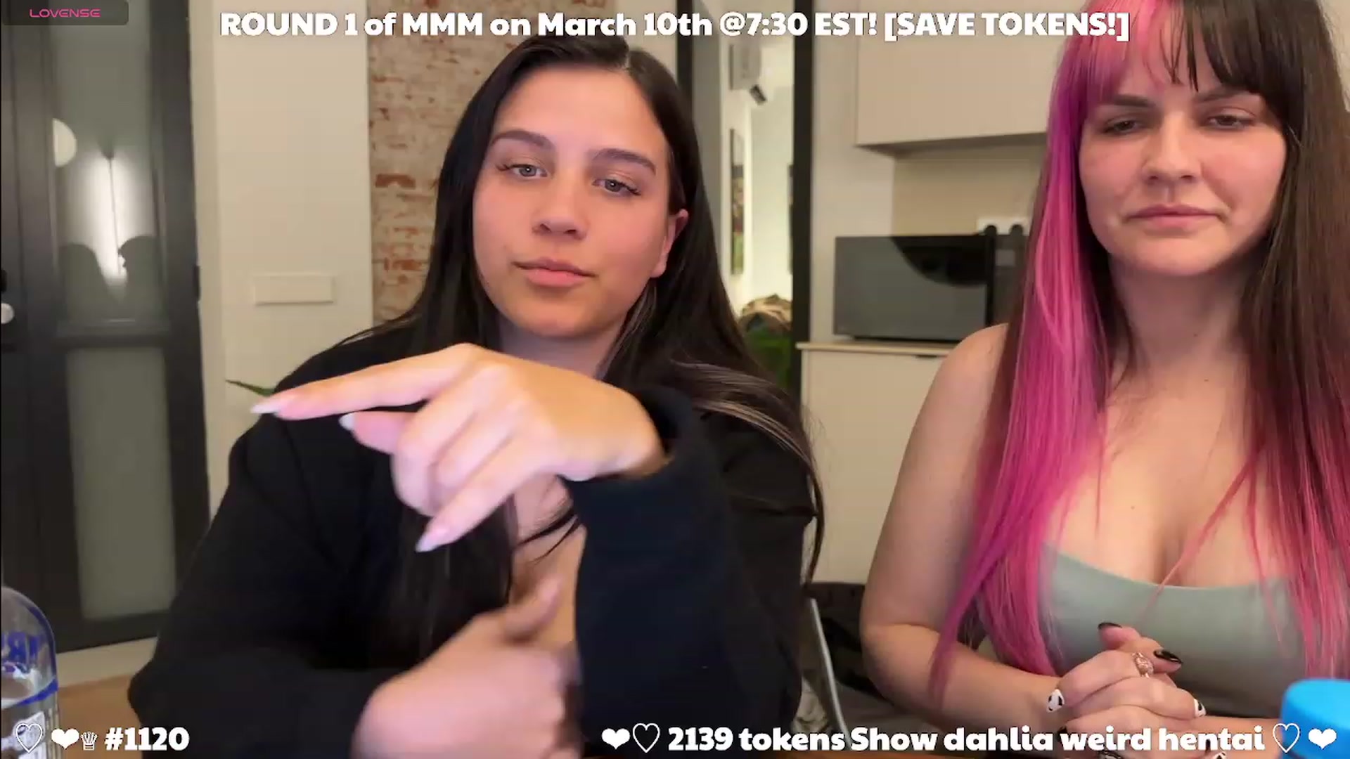 Gallery image thumbnail from Nekobeanxo's myfreecams stream on, 03/03/2024, 01:24 image 15 of 20