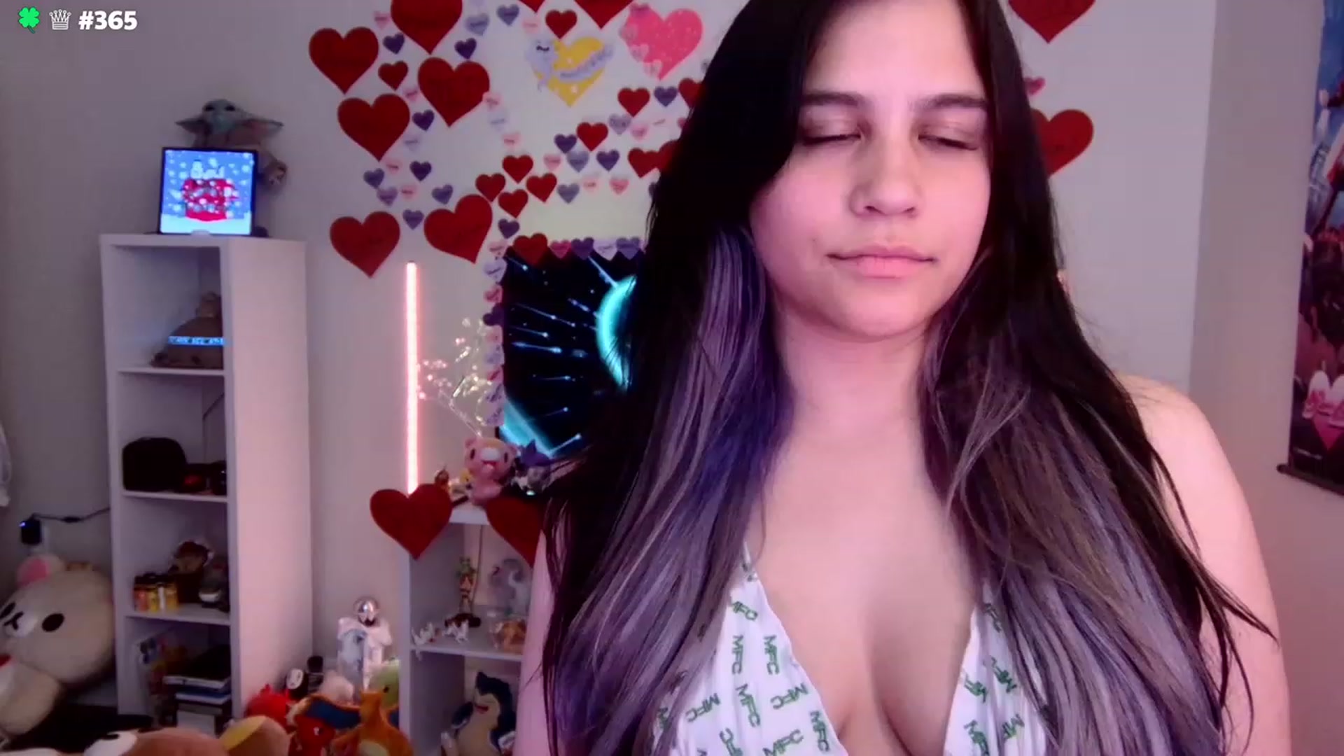 Gallery image thumbnail from Nekobeanxo's myfreecams stream on, 03/18/2024, 06:10 image 19 of 20