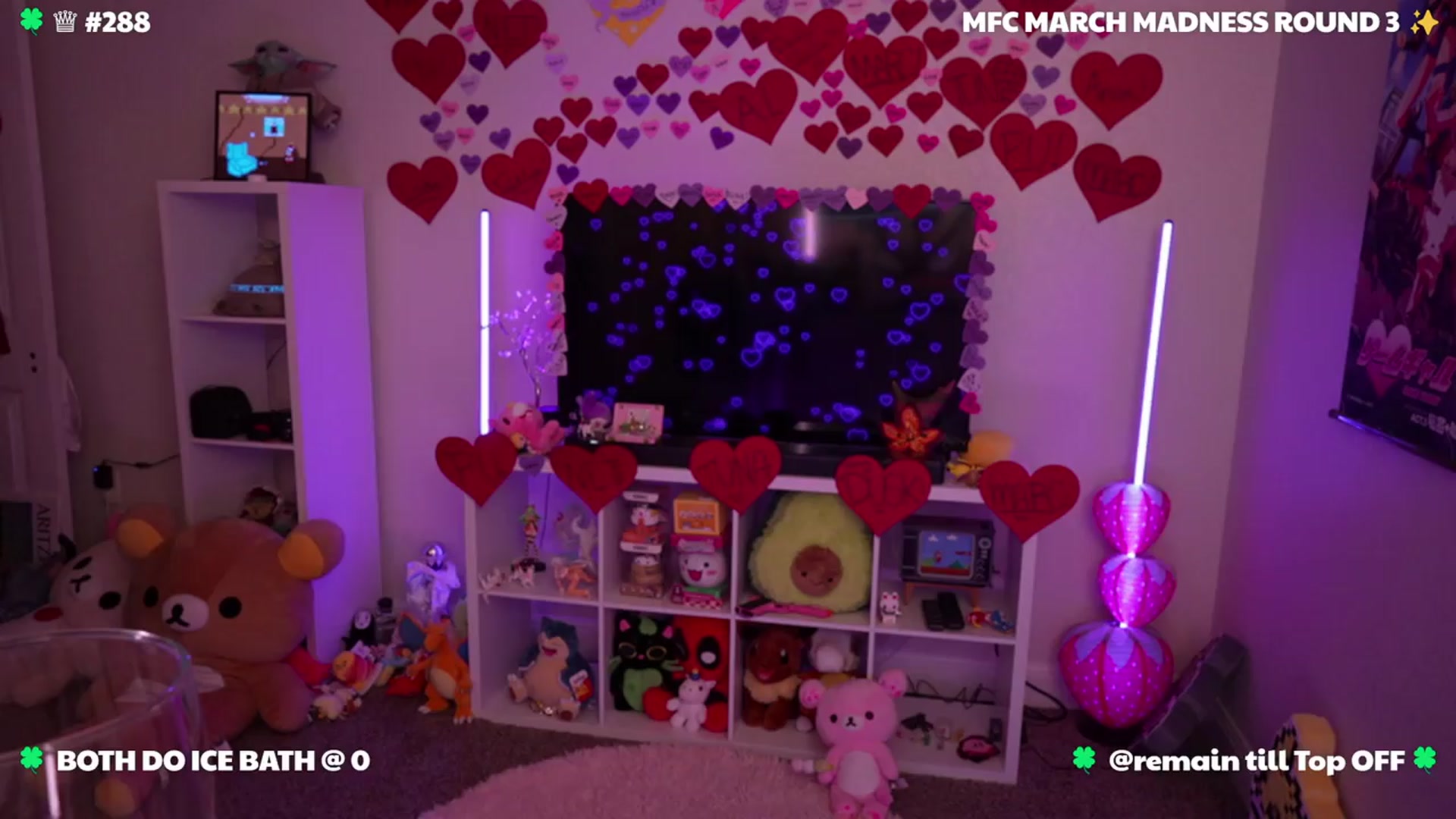 Gallery image thumbnail from Nekobeanxo's myfreecams stream on, 03/22/2024, 03:42 image 17 of 20