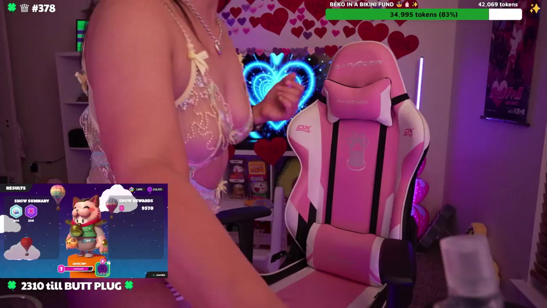 Gallery image thumbnail from Nekobeanxo's myfreecams stream on, 03/30/2024, 08:33 image 10 of 20