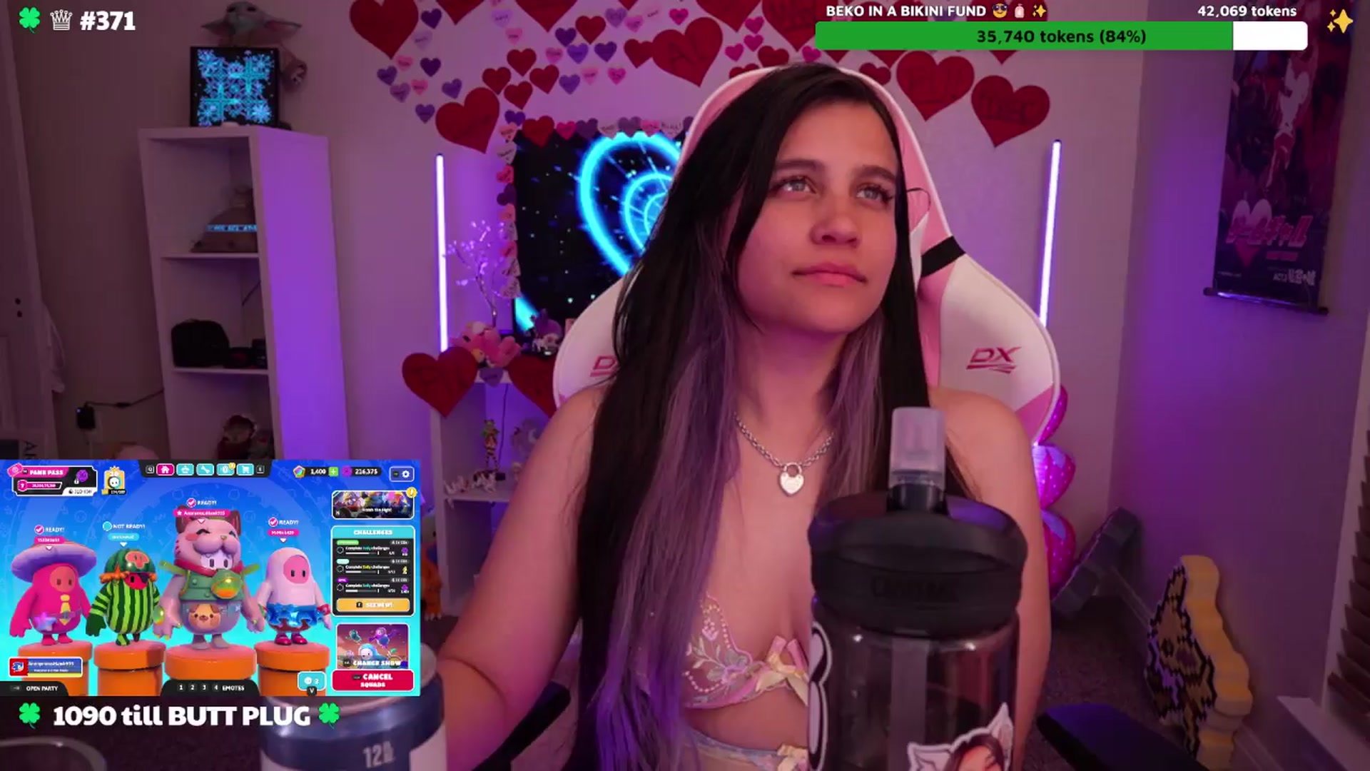 Gallery image thumbnail from Nekobeanxo's myfreecams stream on, 03/30/2024, 08:33 image 19 of 20