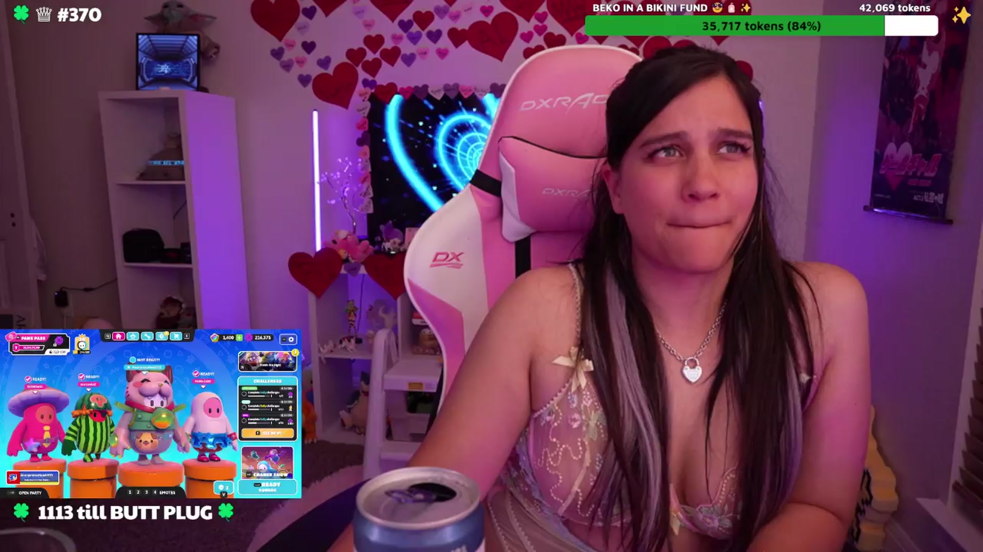 Gallery image thumbnail from Nekobeanxo's myfreecams stream on, 03/30/2024, 08:33 image 14 of 20