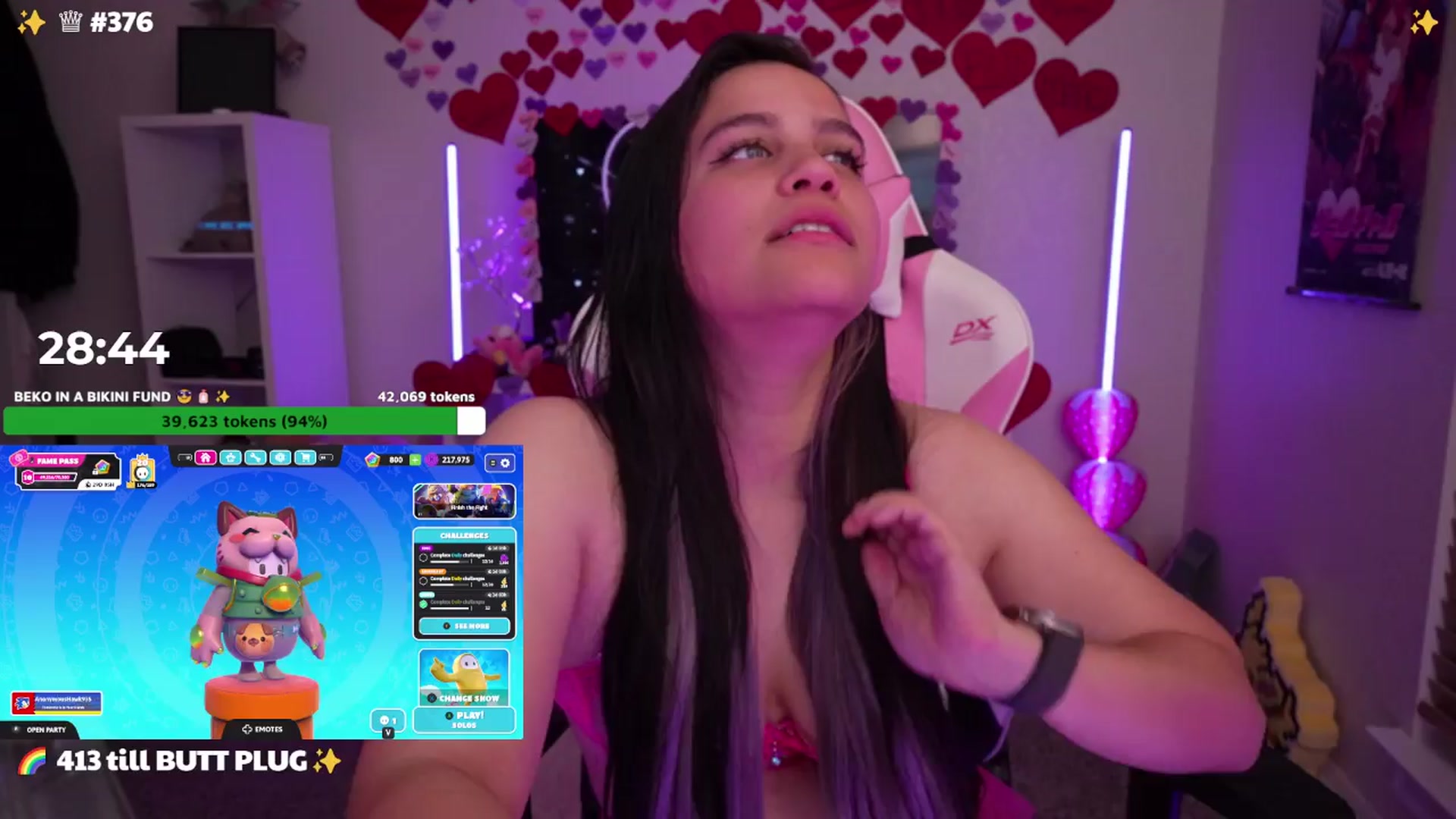 Gallery image thumbnail from Nekobeanxo's myfreecams stream on, 04/01/2024, 07:14 image 16 of 20
