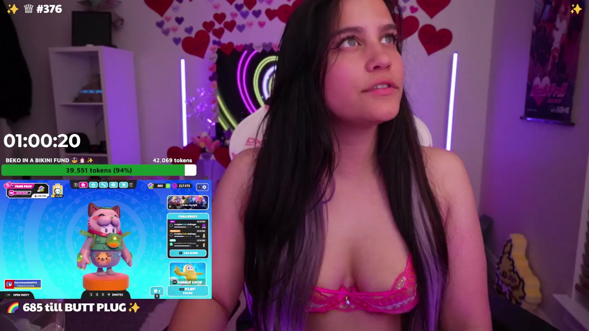 Gallery image thumbnail from Nekobeanxo's myfreecams stream on, 04/01/2024, 07:14 image 12 of 20