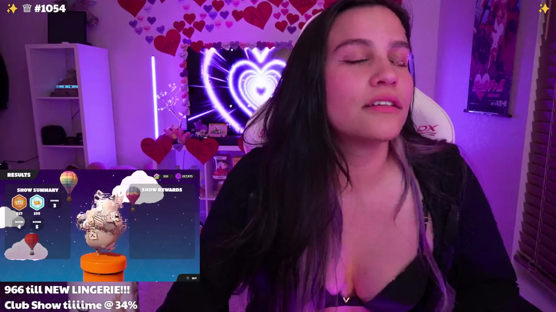 Gallery image thumbnail from Nekobeanxo's myfreecams stream on, 04/03/2024, 05:34 image 12 of 20