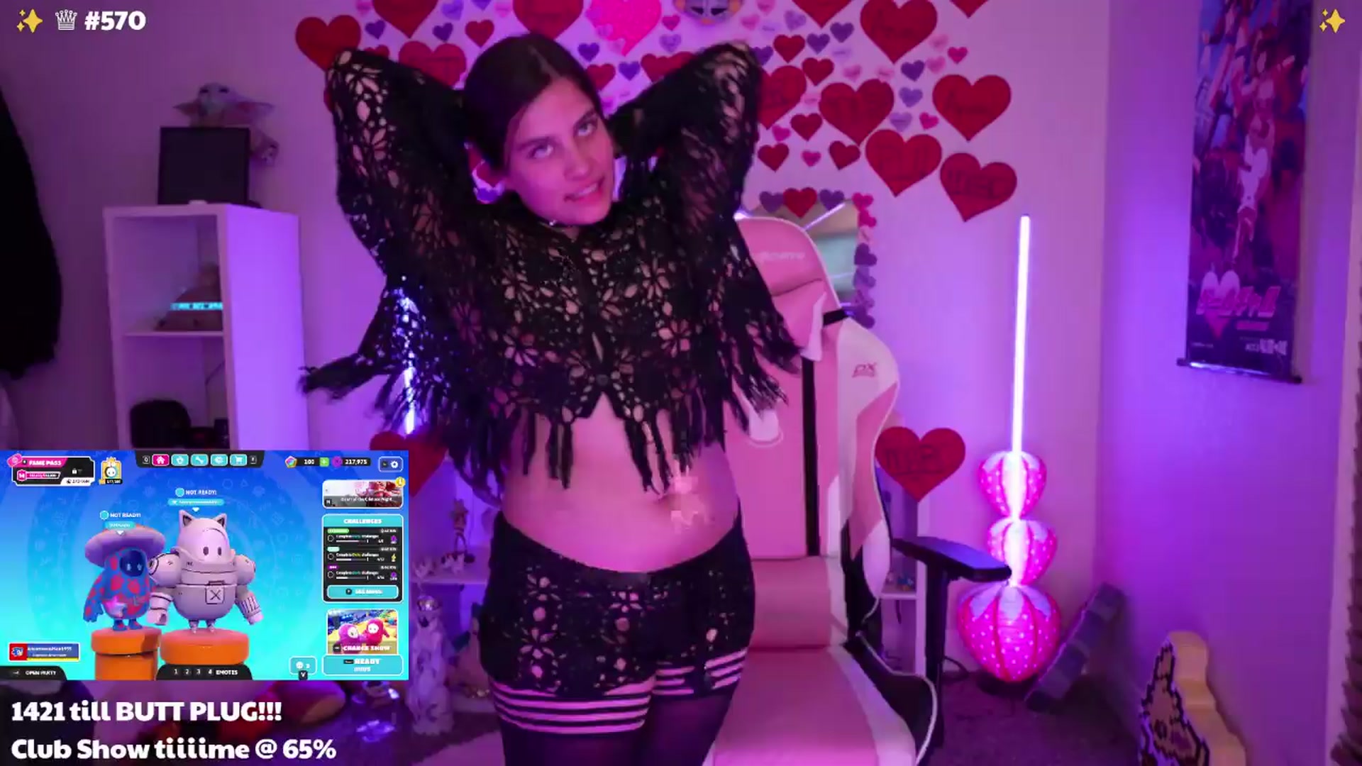 Gallery image thumbnail from Nekobeanxo's myfreecams stream on, 04/03/2024, 07:01 image 14 of 20