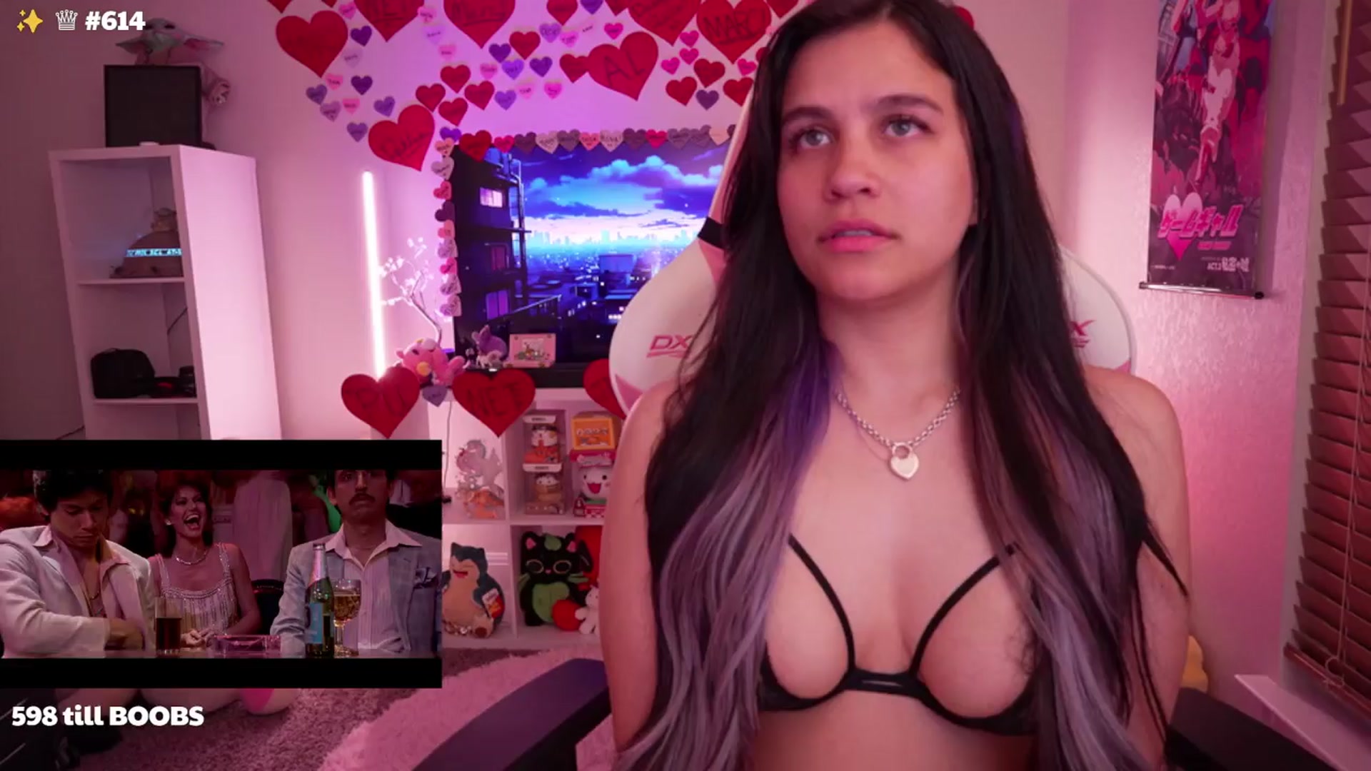 Gallery image thumbnail from Nekobeanxo's myfreecams stream on, 04/06/2024, 08:34 image 6 of 20
