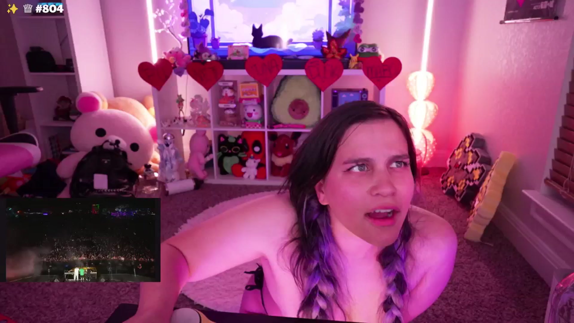 Gallery image thumbnail from Nekobeanxo's myfreecams stream on, 04/19/2024, 08:58 image 13 of 20