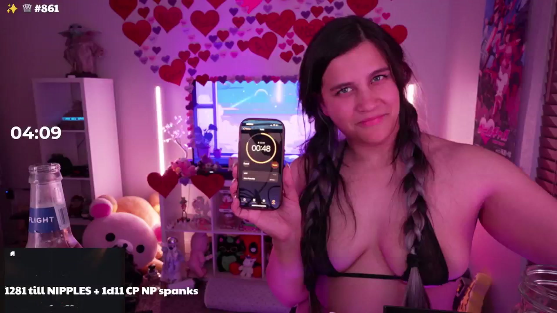 Gallery image thumbnail from Nekobeanxo's myfreecams stream on, 04/19/2024, 08:58 image 4 of 20