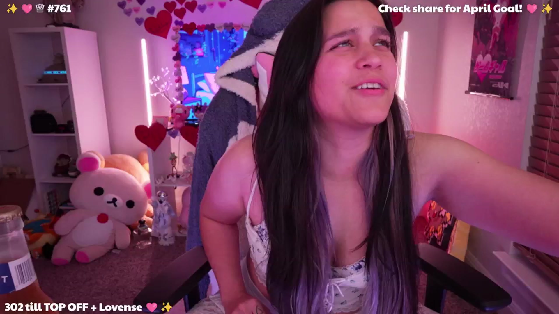 Gallery image thumbnail from Nekobeanxo's myfreecams stream on, 04/23/2024, 08:11 image 1 of 20