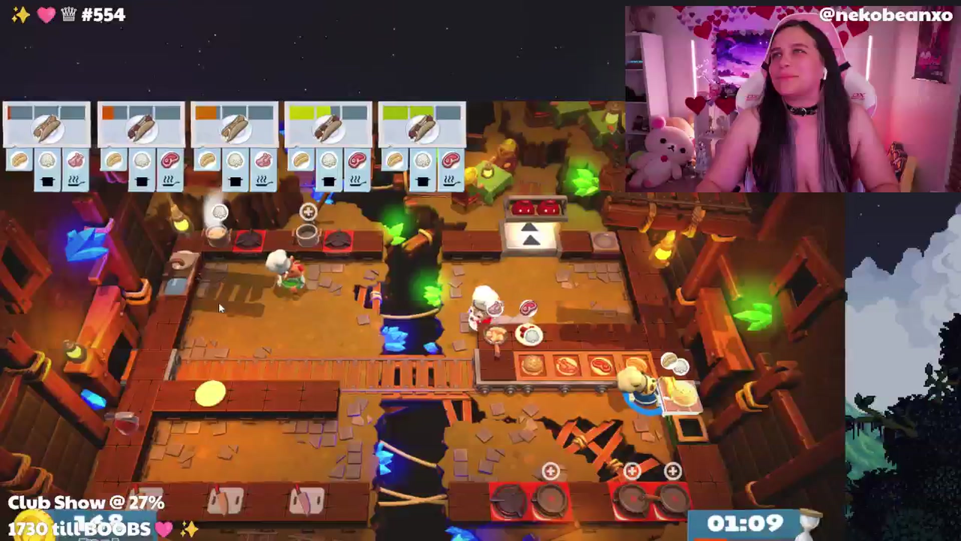 Gallery image thumbnail from Nekobeanxo's myfreecams stream on, 04/25/2024, 06:52 image 12 of 20