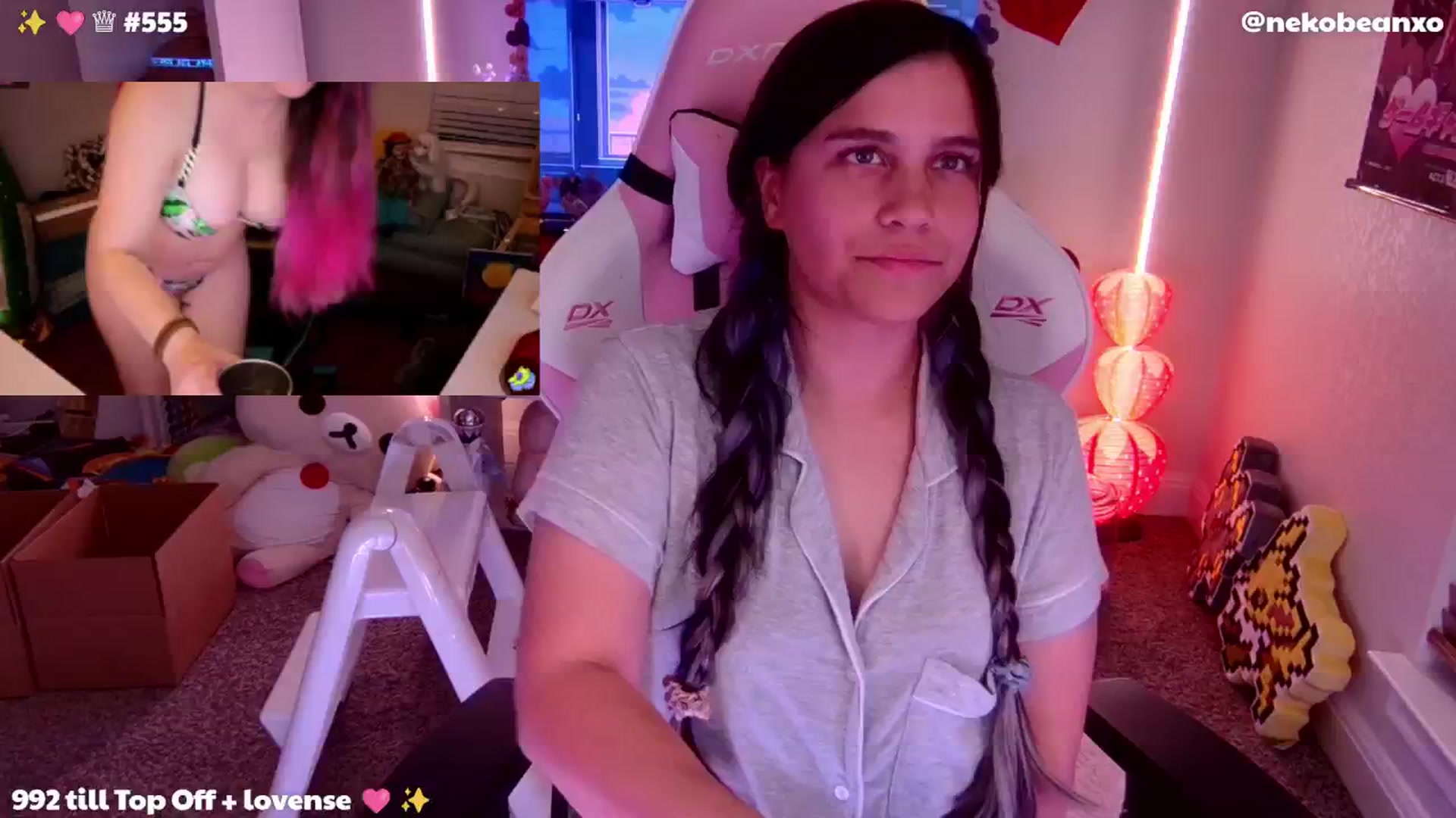 Gallery image thumbnail from Nekobeanxo's myfreecams stream on, 04/29/2024, 04:31 image 16 of 20