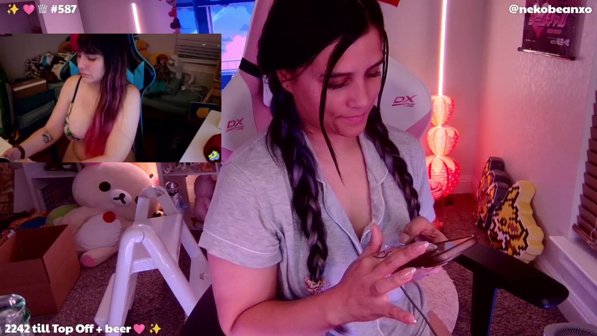 Gallery image thumbnail from Nekobeanxo's myfreecams stream on, 04/29/2024, 04:31 image 2 of 20