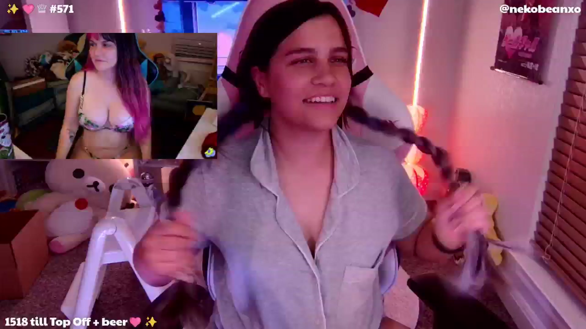 Gallery image thumbnail from Nekobeanxo's myfreecams stream on, 04/29/2024, 04:31 image 9 of 20