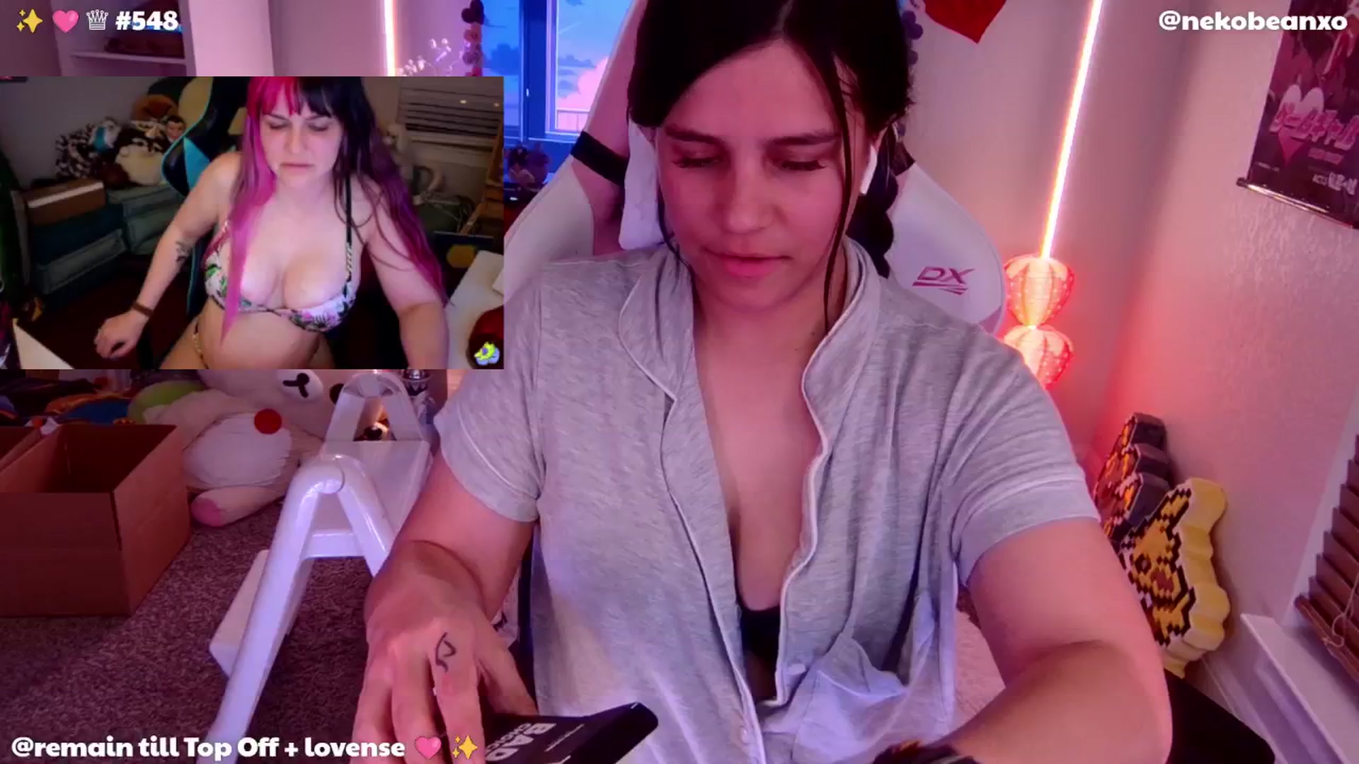 Gallery image thumbnail from Nekobeanxo's myfreecams stream on, 04/29/2024, 05:16 image 9 of 20