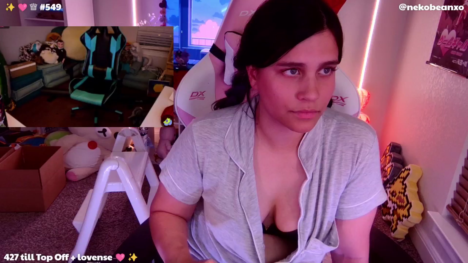 Gallery image thumbnail from Nekobeanxo's myfreecams stream on, 04/29/2024, 05:16 image 7 of 20