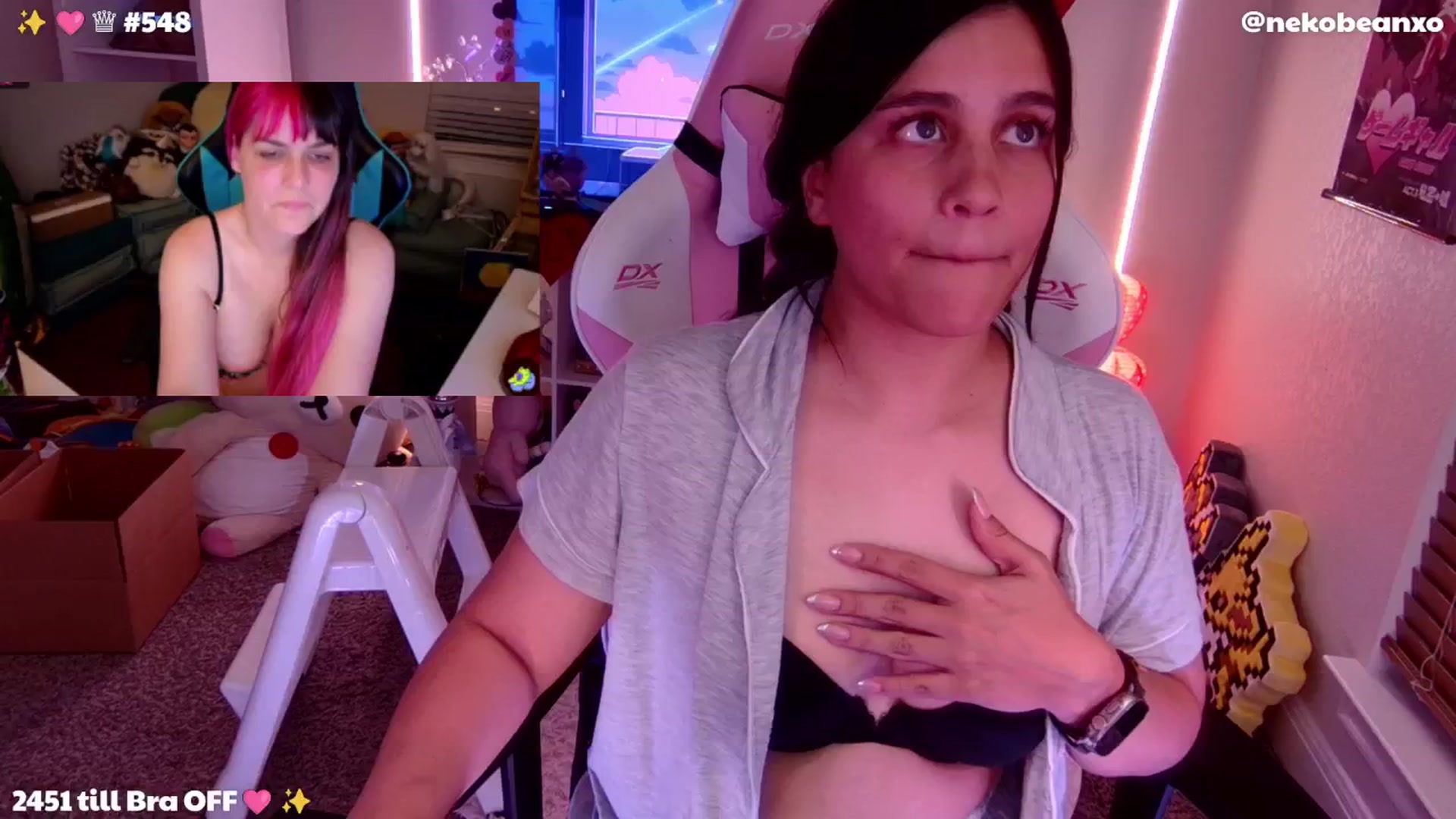 Gallery image thumbnail from Nekobeanxo's myfreecams stream on, 04/29/2024, 05:16 image 11 of 20