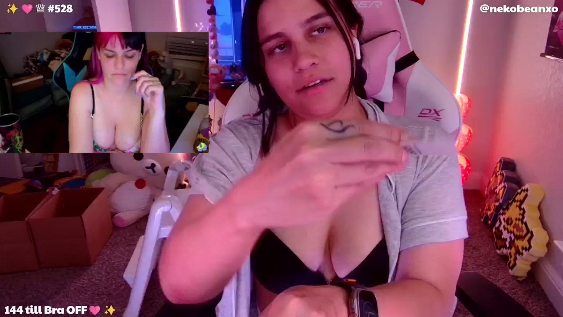 Gallery image thumbnail from Nekobeanxo's myfreecams stream on, 04/29/2024, 07:47 image 5 of 20