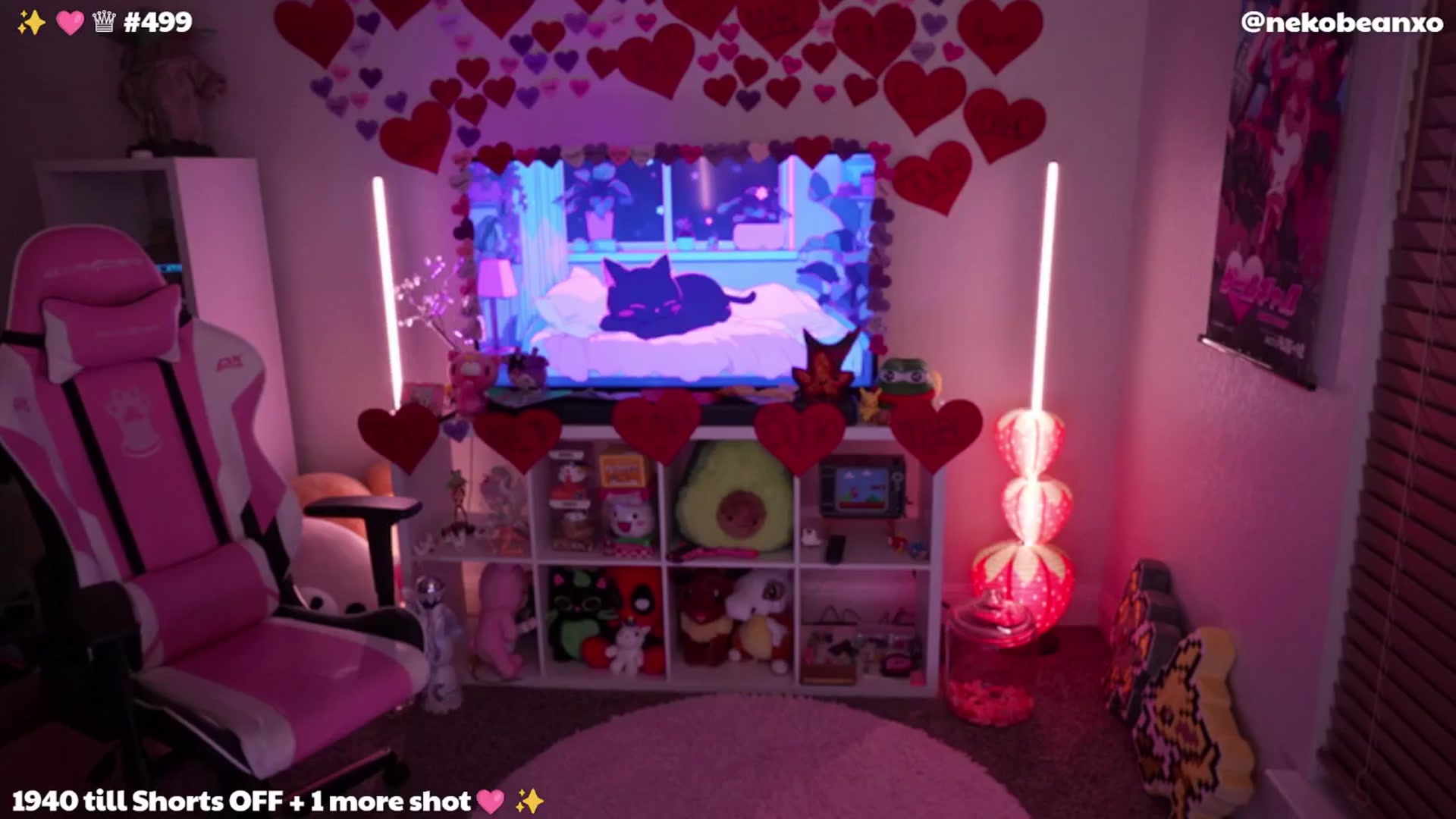 Gallery image thumbnail from Nekobeanxo's myfreecams stream on, 04/30/2024, 07:41 image 7 of 20