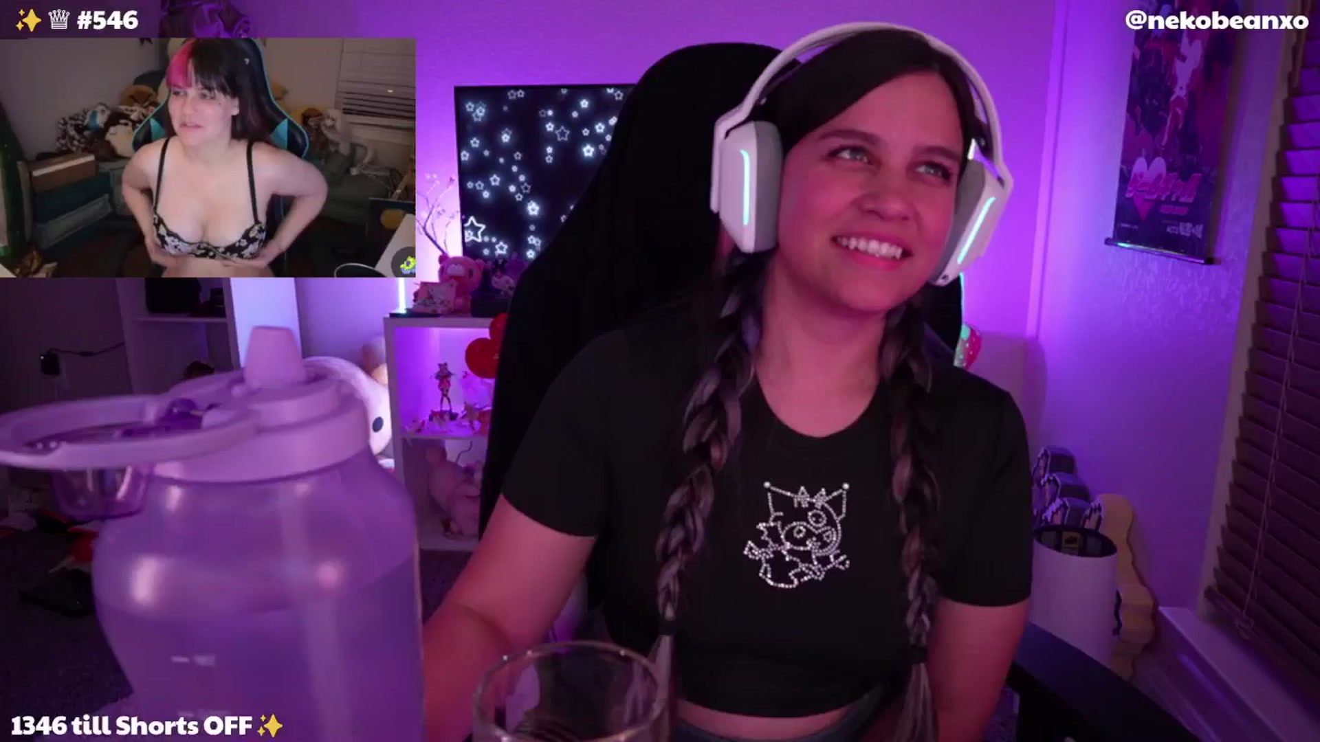 Gallery image thumbnail from Nekobeanxo's myfreecams stream on, 05/04/2024, 06:46 image 6 of 20