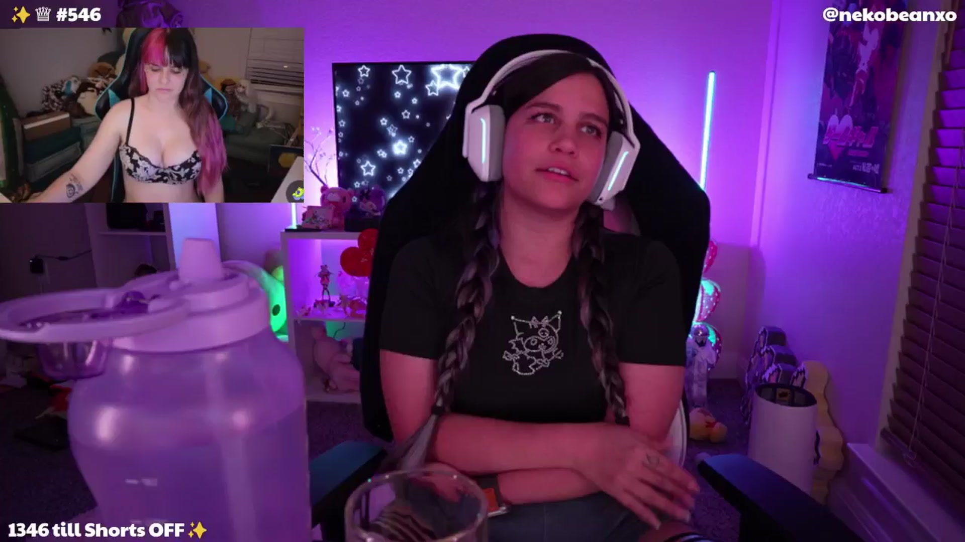 Gallery image thumbnail from Nekobeanxo's myfreecams stream on, 05/04/2024, 06:46 image 9 of 20