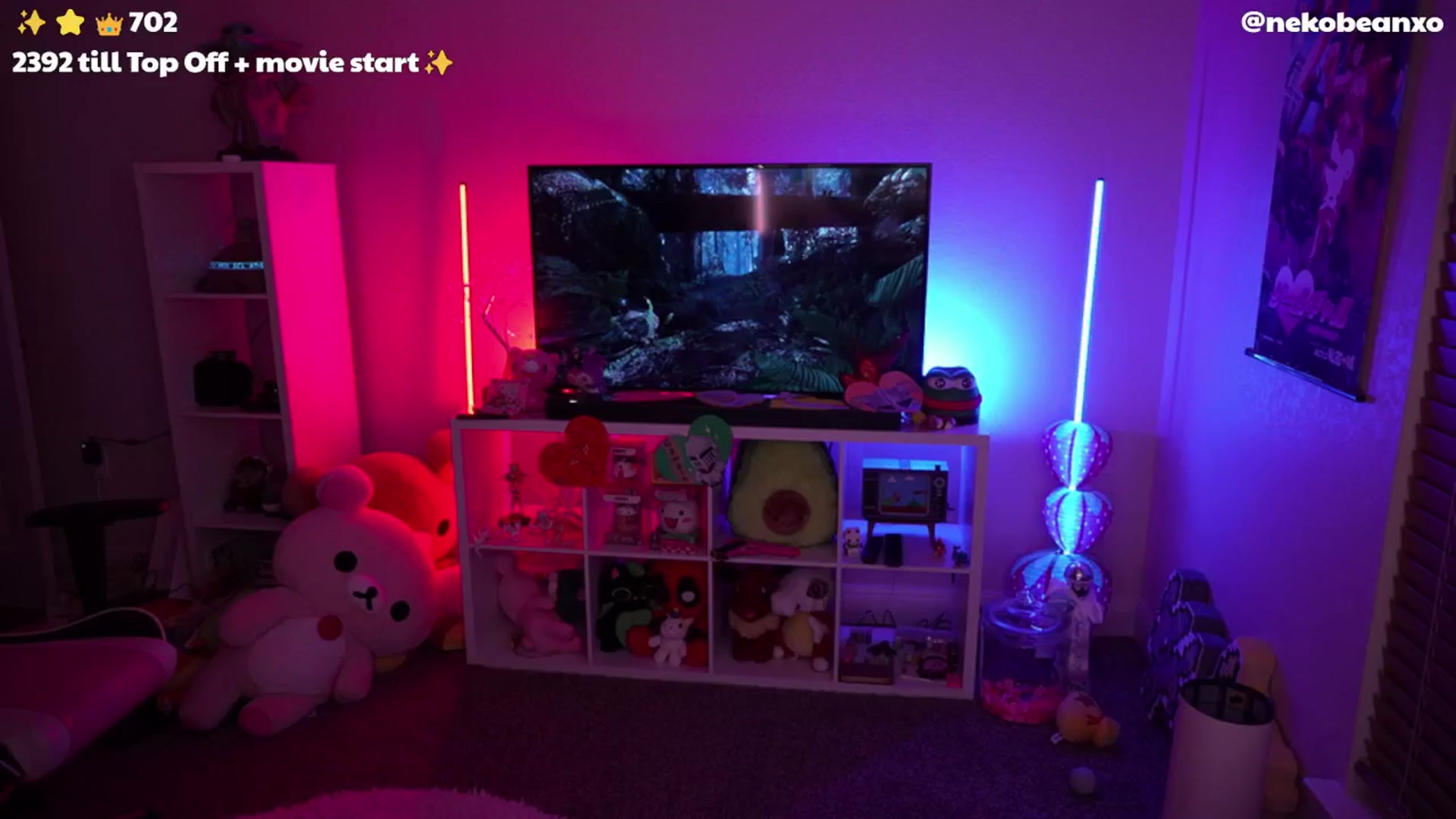 Gallery image thumbnail from Nekobeanxo's myfreecams stream on, 05/05/2024, 05:10 image 3 of 20