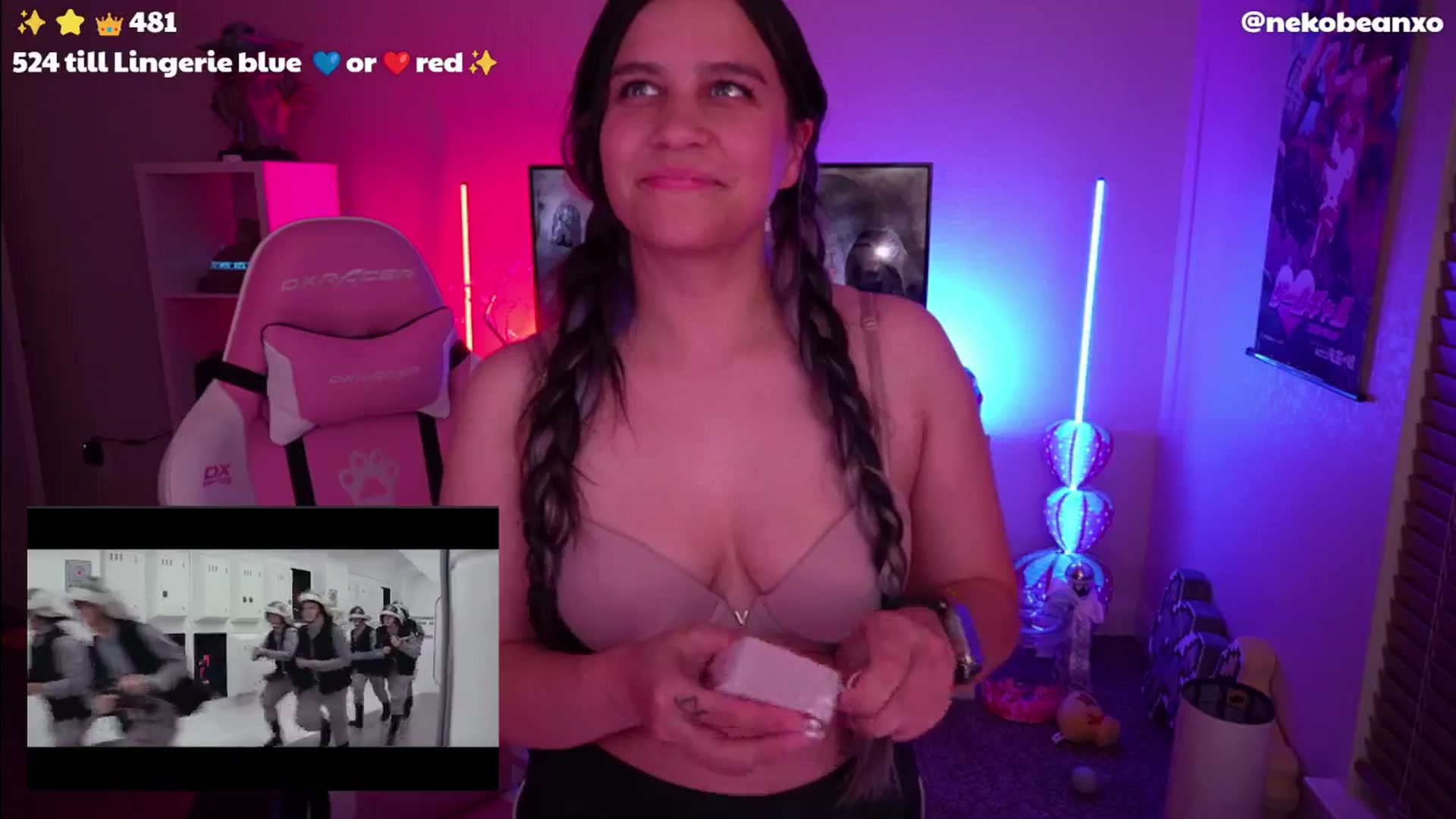 Gallery image thumbnail from Nekobeanxo's myfreecams stream on, 05/05/2024, 05:10 image 13 of 20