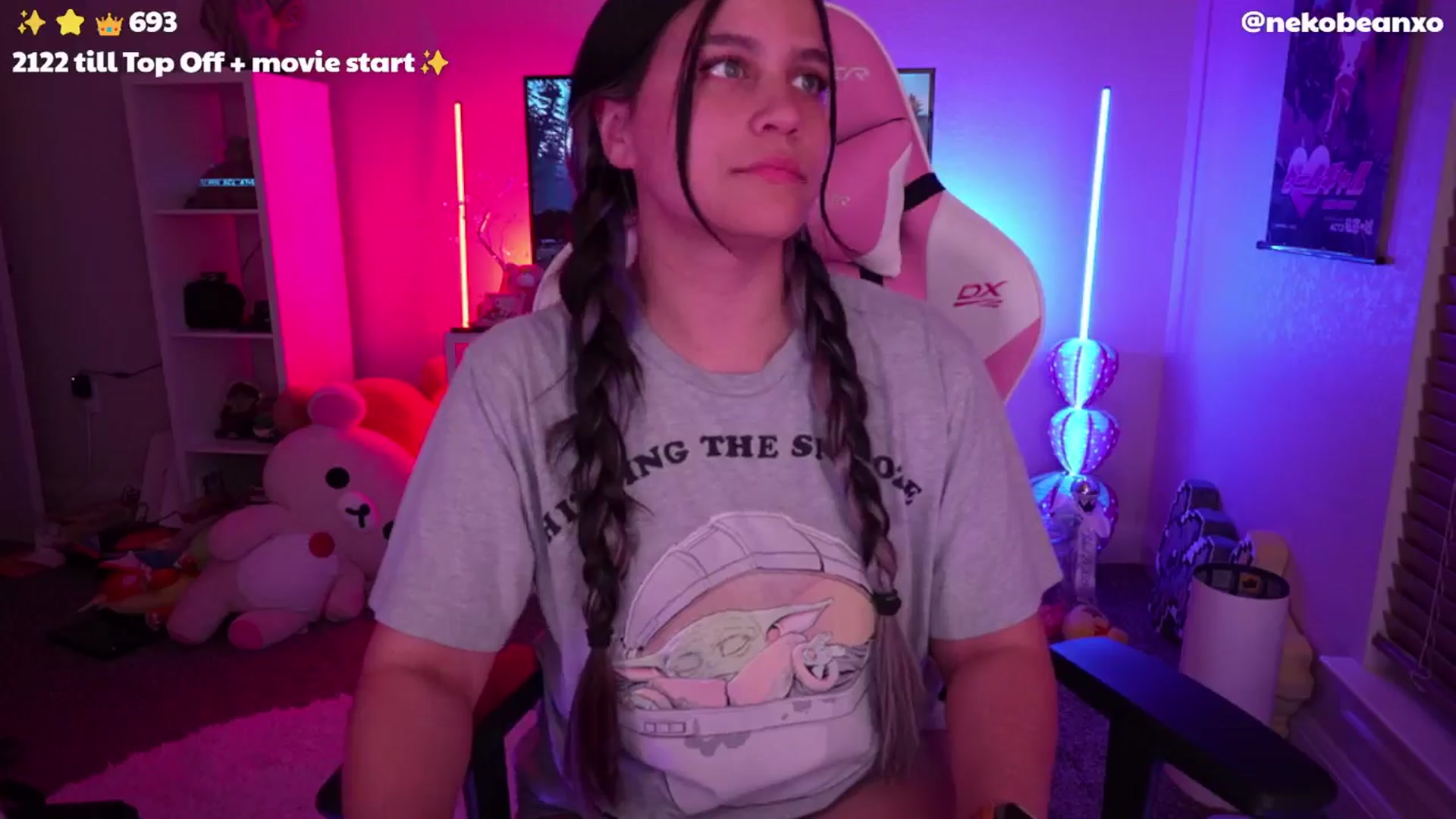 Gallery image thumbnail from Nekobeanxo's myfreecams stream on, 05/05/2024, 05:10 image 8 of 20