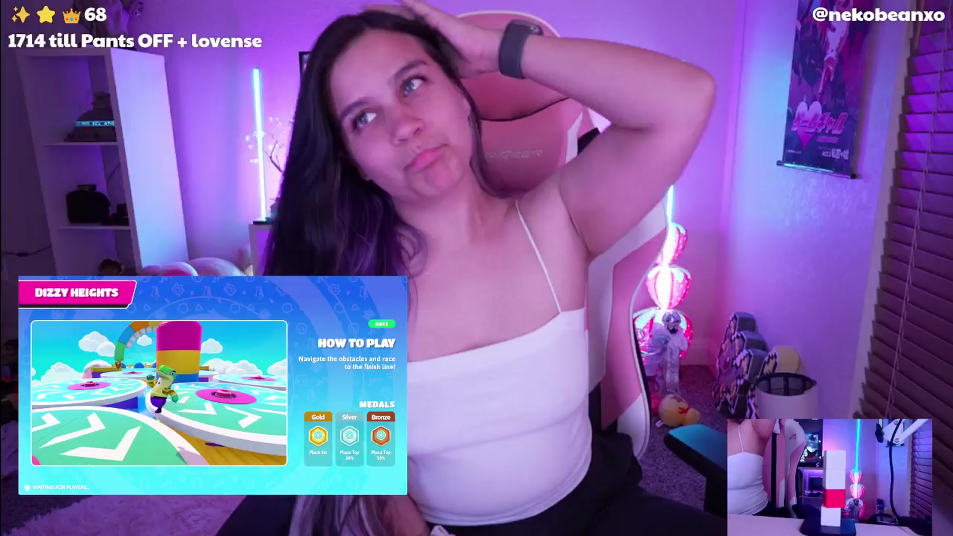 Gallery image thumbnail from Nekobeanxo's myfreecams stream on, 05/06/2024, 10:39 image 12 of 20