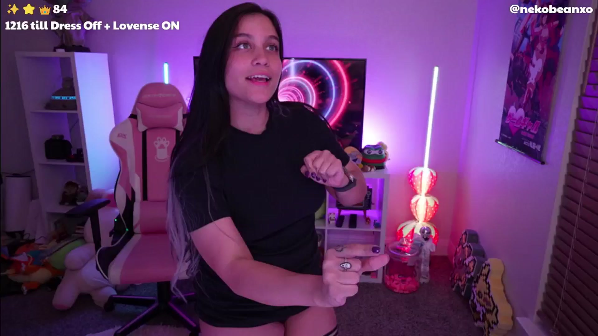 Gallery image thumbnail from Nekobeanxo's myfreecams stream on, 05/10/2024, 04:36 image 13 of 20