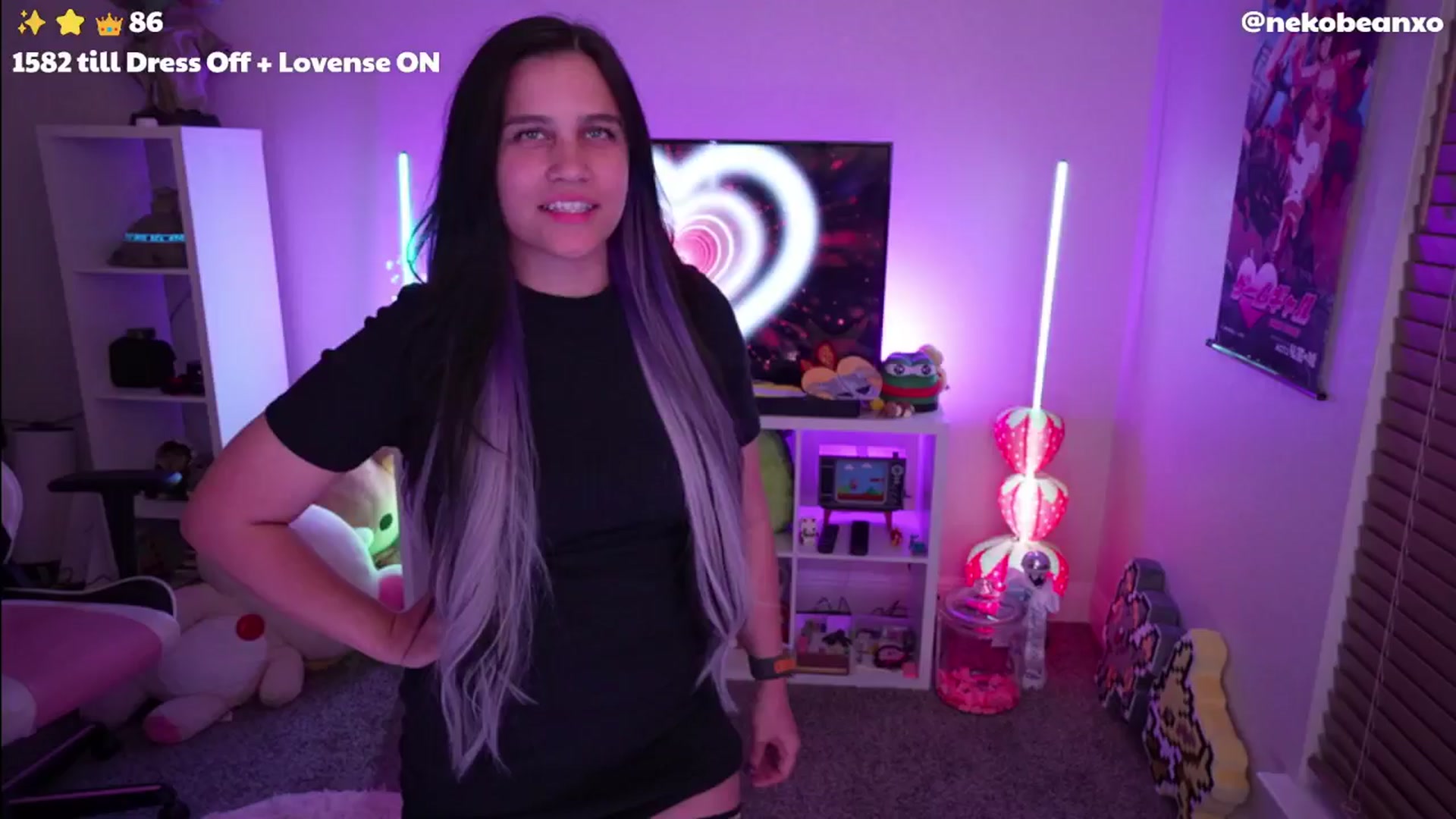 Gallery image thumbnail from Nekobeanxo's myfreecams stream on, 05/10/2024, 04:36 image 6 of 20