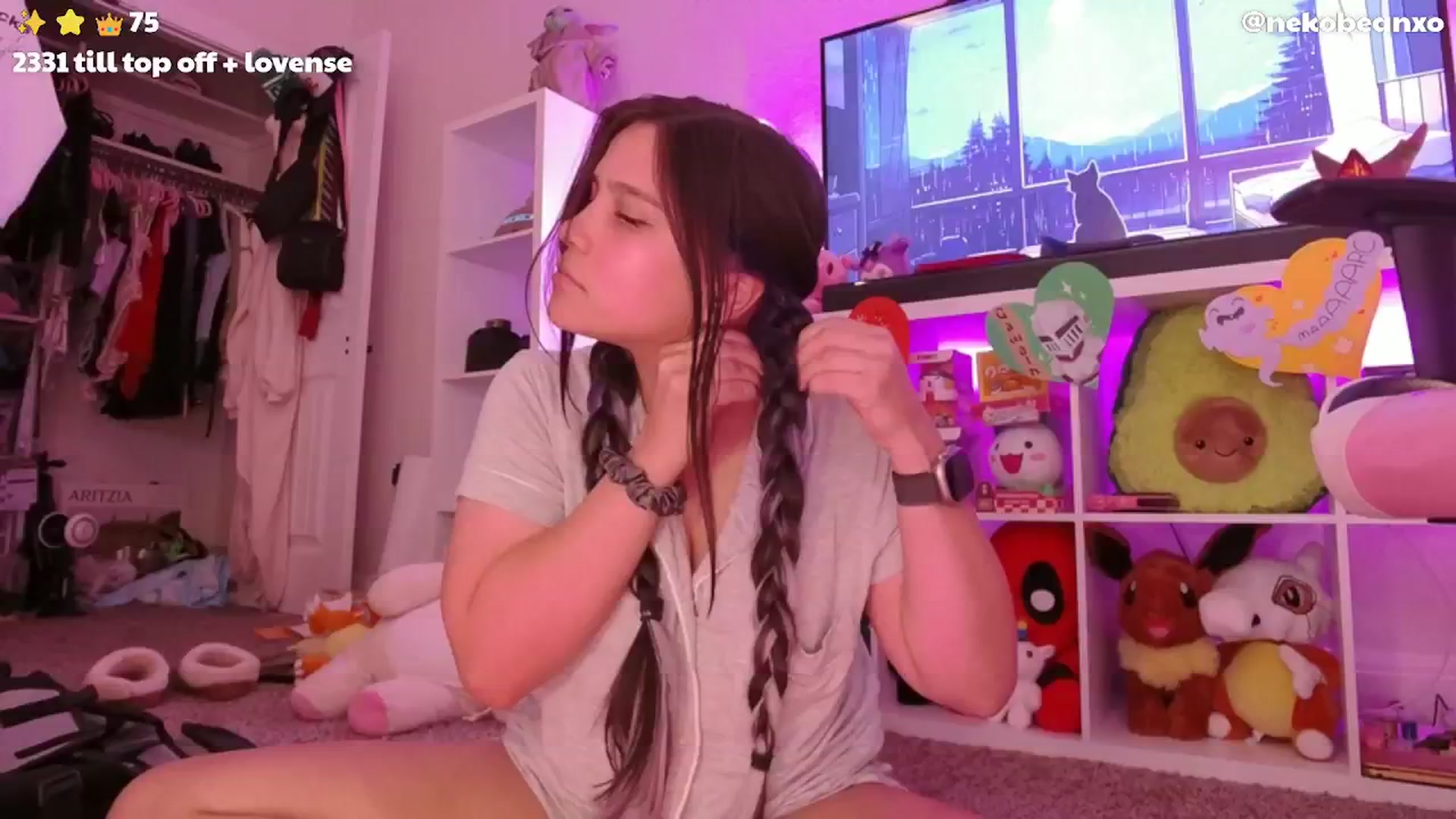 Gallery image thumbnail from Nekobeanxo's myfreecams stream on, 05/13/2024, 05:27 image 5 of 20