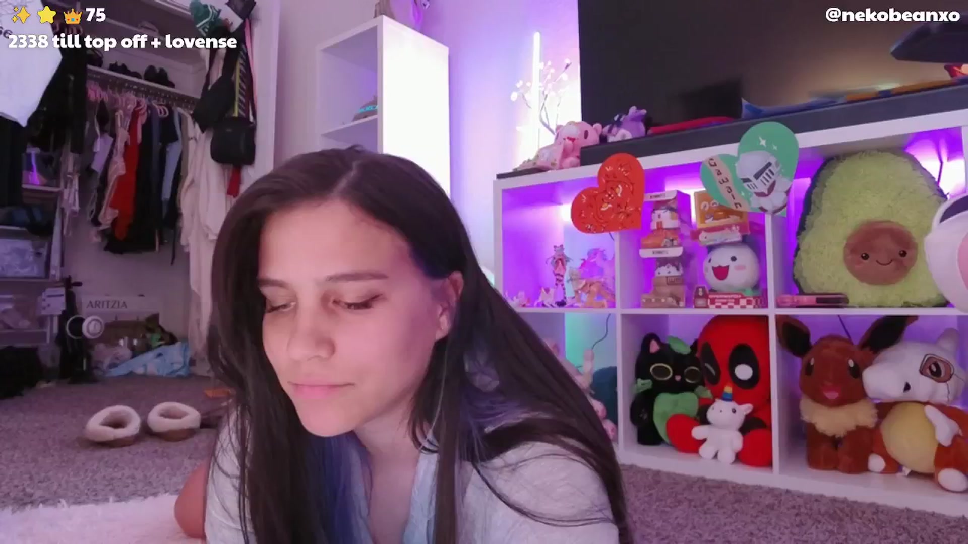 Gallery image thumbnail from Nekobeanxo's myfreecams stream on, 05/13/2024, 05:27 image 2 of 20