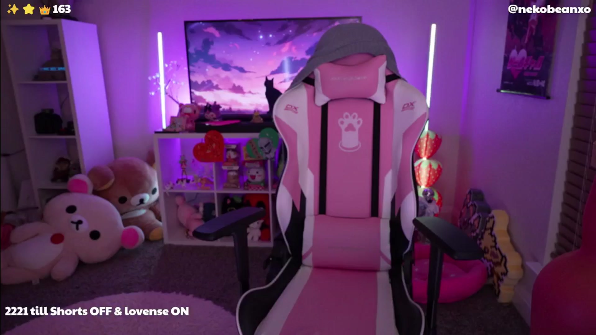 Gallery image thumbnail from Nekobeanxo's myfreecams stream on, 05/27/2024, 07:02 image 5 of 20