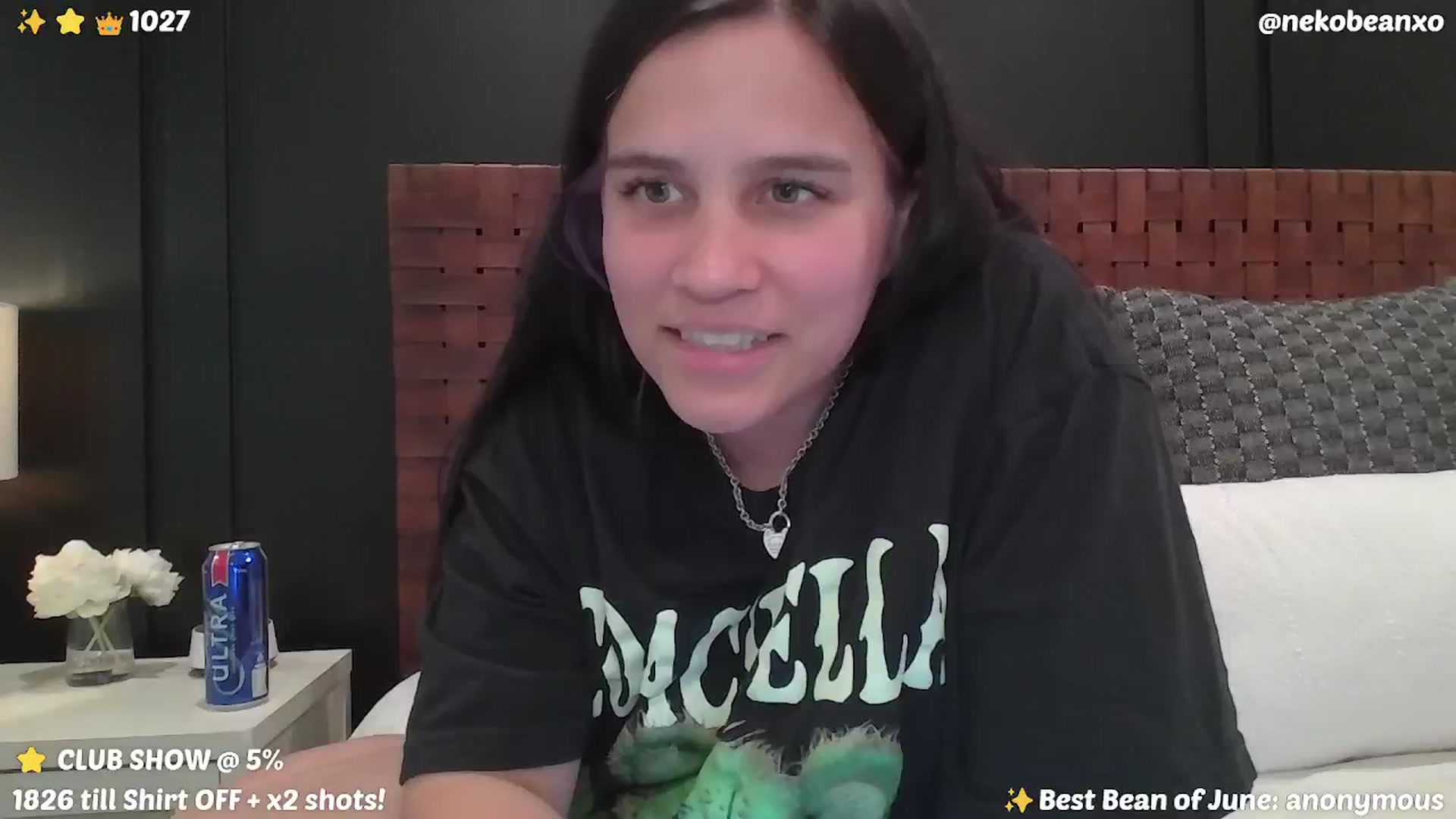 Gallery image thumbnail from Nekobeanxo's myfreecams stream on, 06/04/2024, 04:23 image 15 of 20