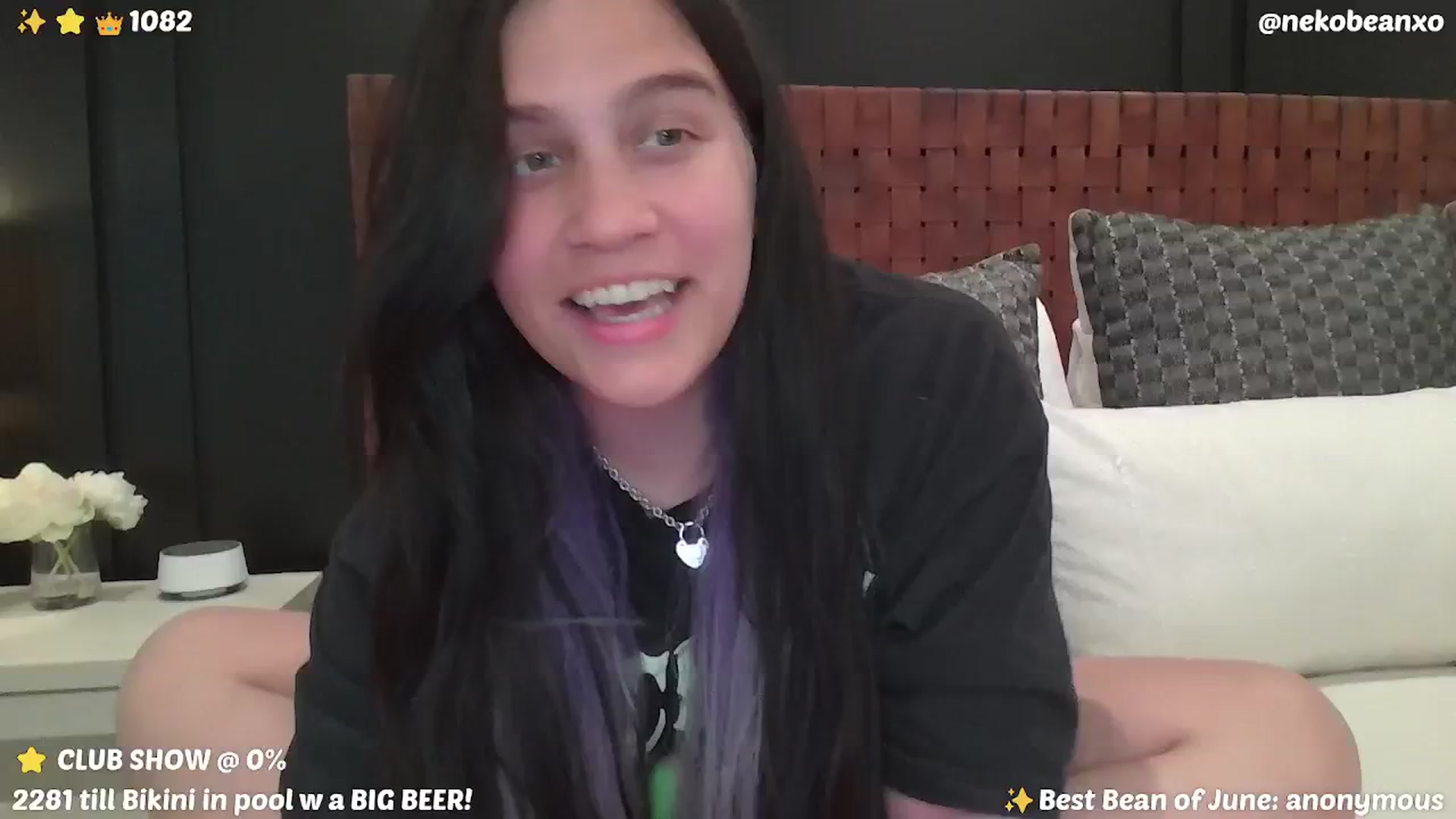 Gallery image thumbnail from Nekobeanxo's myfreecams stream on, 06/04/2024, 04:23 image 3 of 20