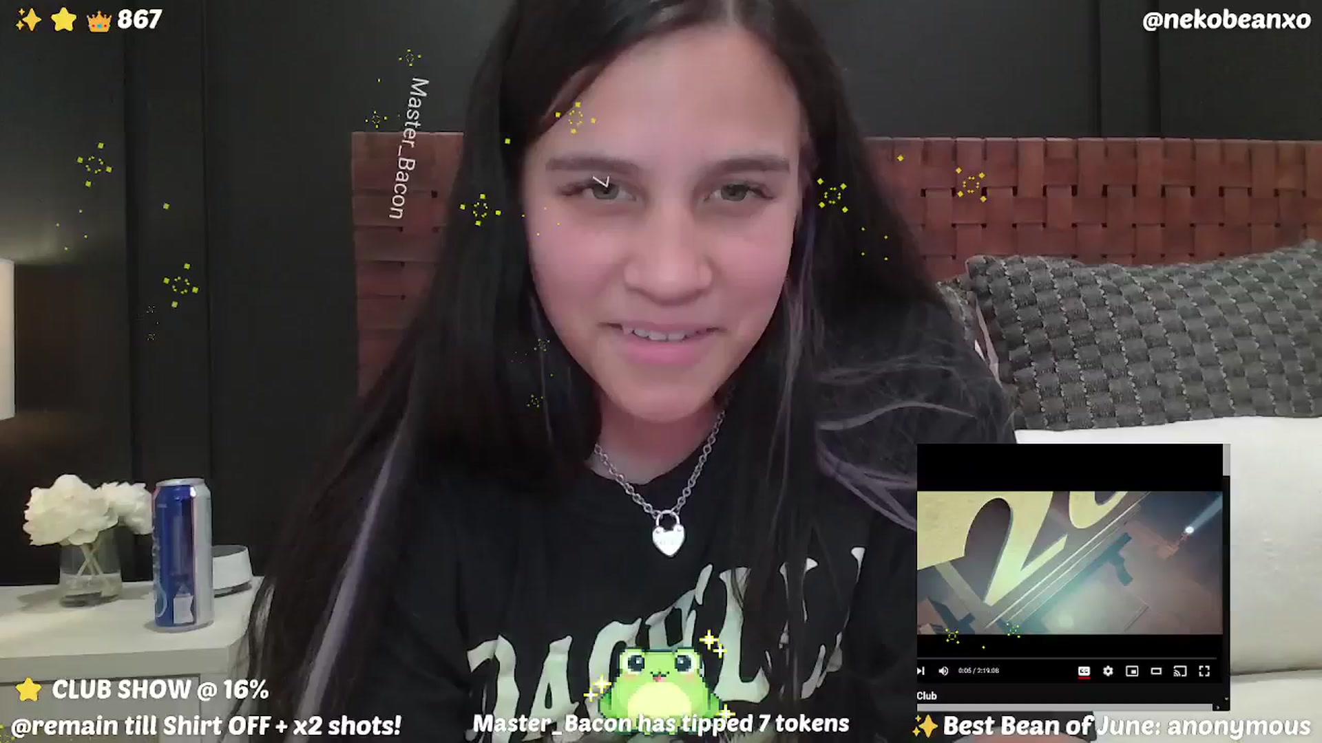 Gallery image thumbnail from Nekobeanxo's myfreecams stream on, 06/04/2024, 07:38 image 1 of 20