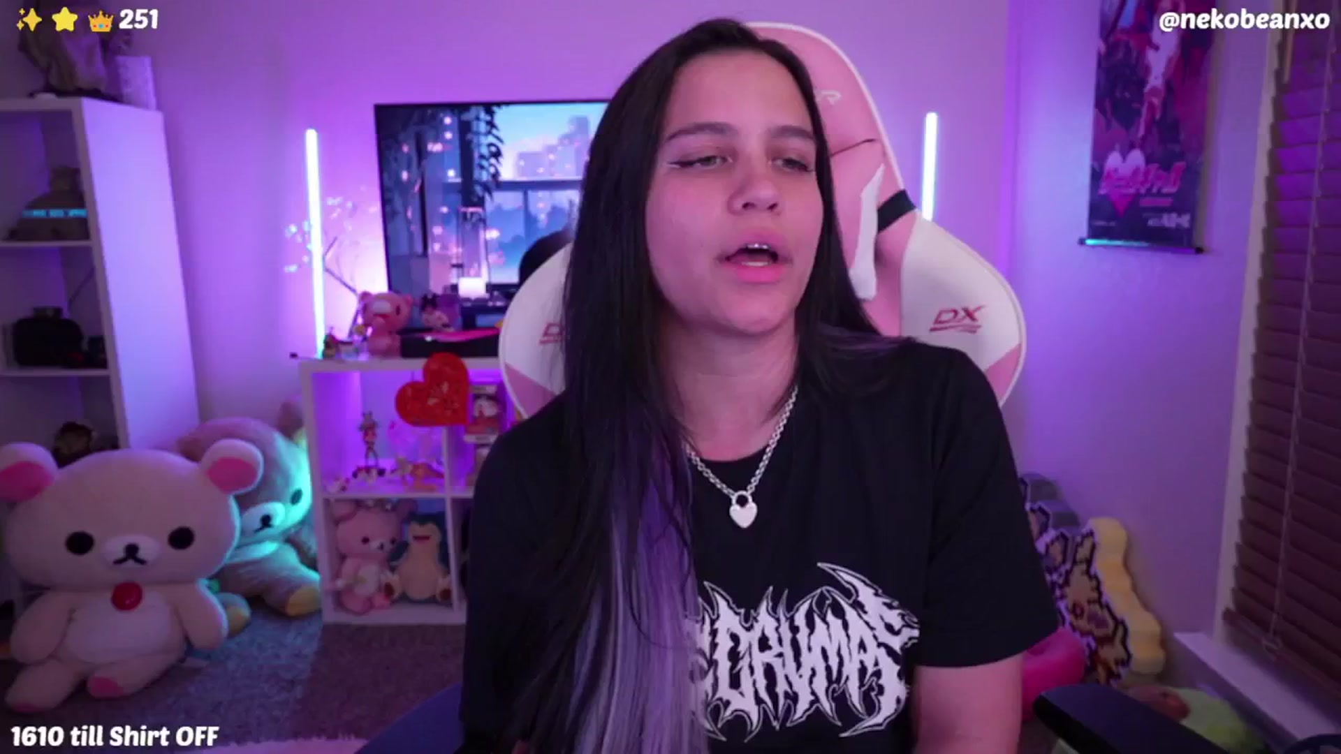 Gallery image thumbnail from Nekobeanxo's myfreecams stream on, 06/12/2024, 07:24 image 14 of 20