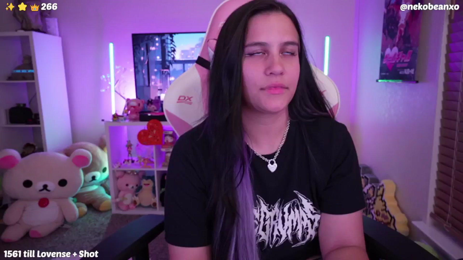Gallery image thumbnail from Nekobeanxo's myfreecams stream on, 06/12/2024, 07:24 image 10 of 20