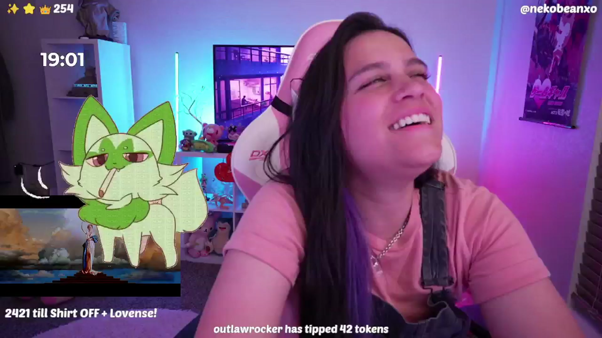 Gallery image thumbnail from Nekobeanxo's myfreecams stream on, 06/25/2024, 05:22 image 4 of 20