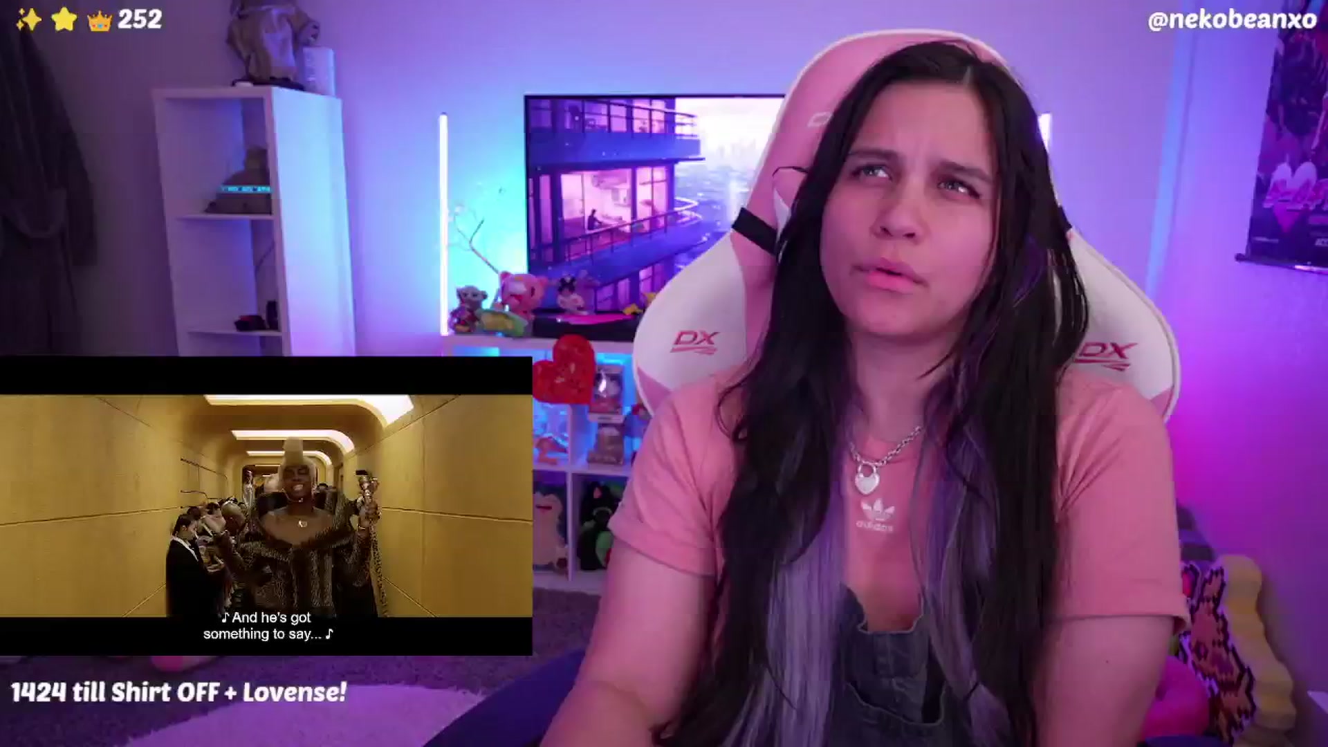 Gallery image thumbnail from Nekobeanxo's myfreecams stream on, 06/25/2024, 05:22 image 15 of 20