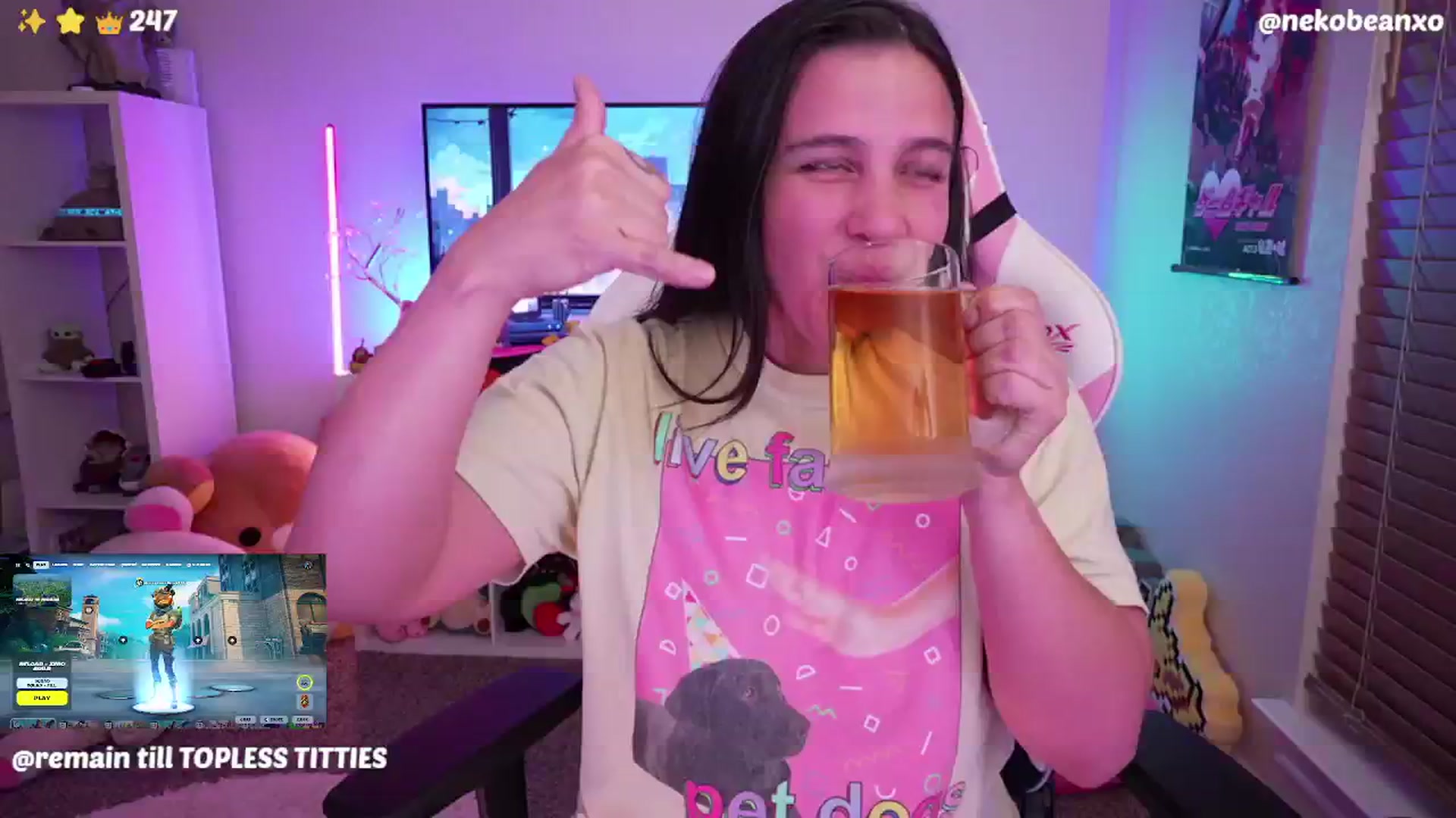 Gallery image thumbnail from Nekobeanxo's myfreecams stream on, 06/26/2024, 08:14 image 12 of 20