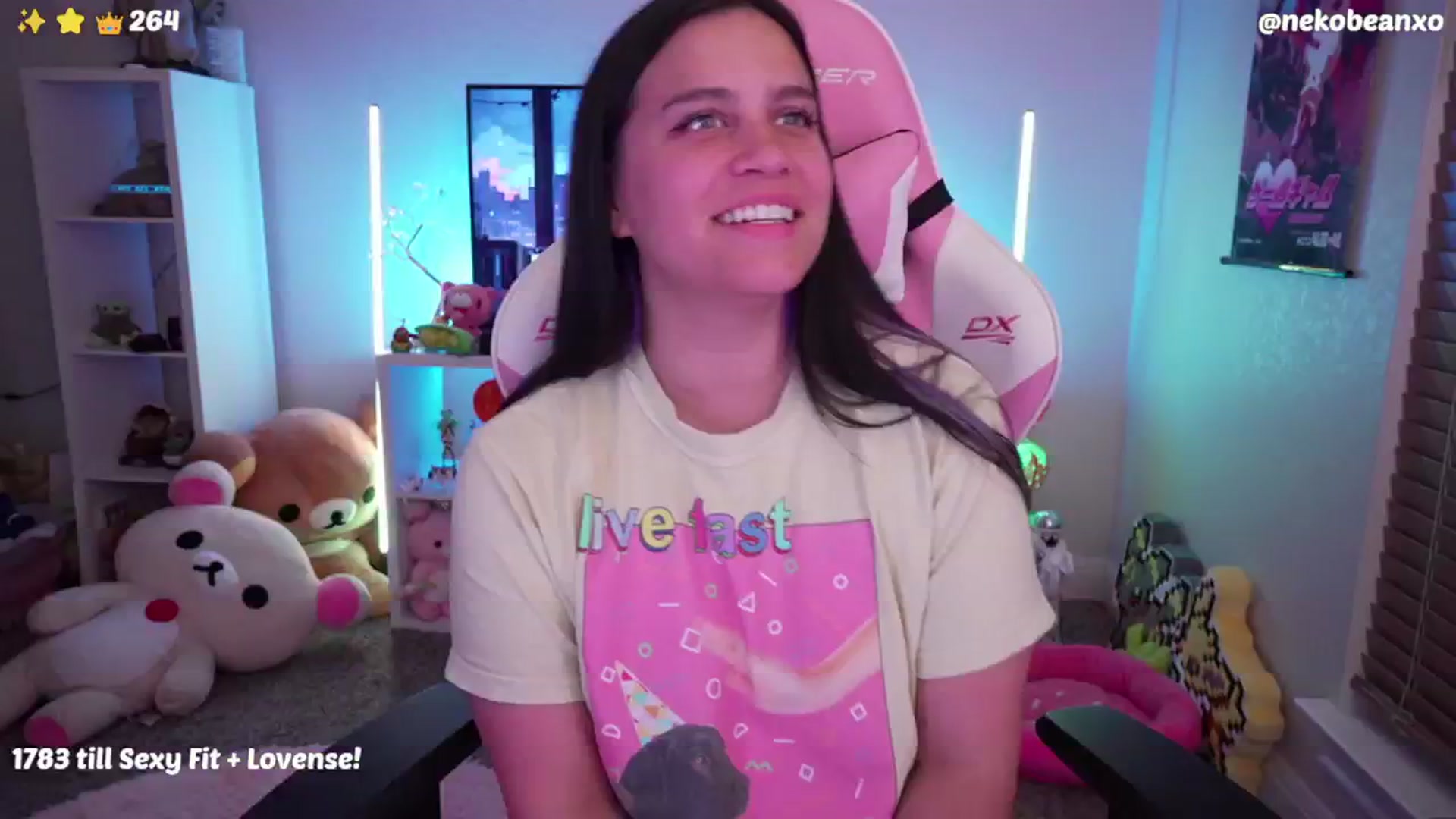 Gallery image thumbnail from Nekobeanxo's myfreecams stream on, 06/26/2024, 08:14 image 4 of 20