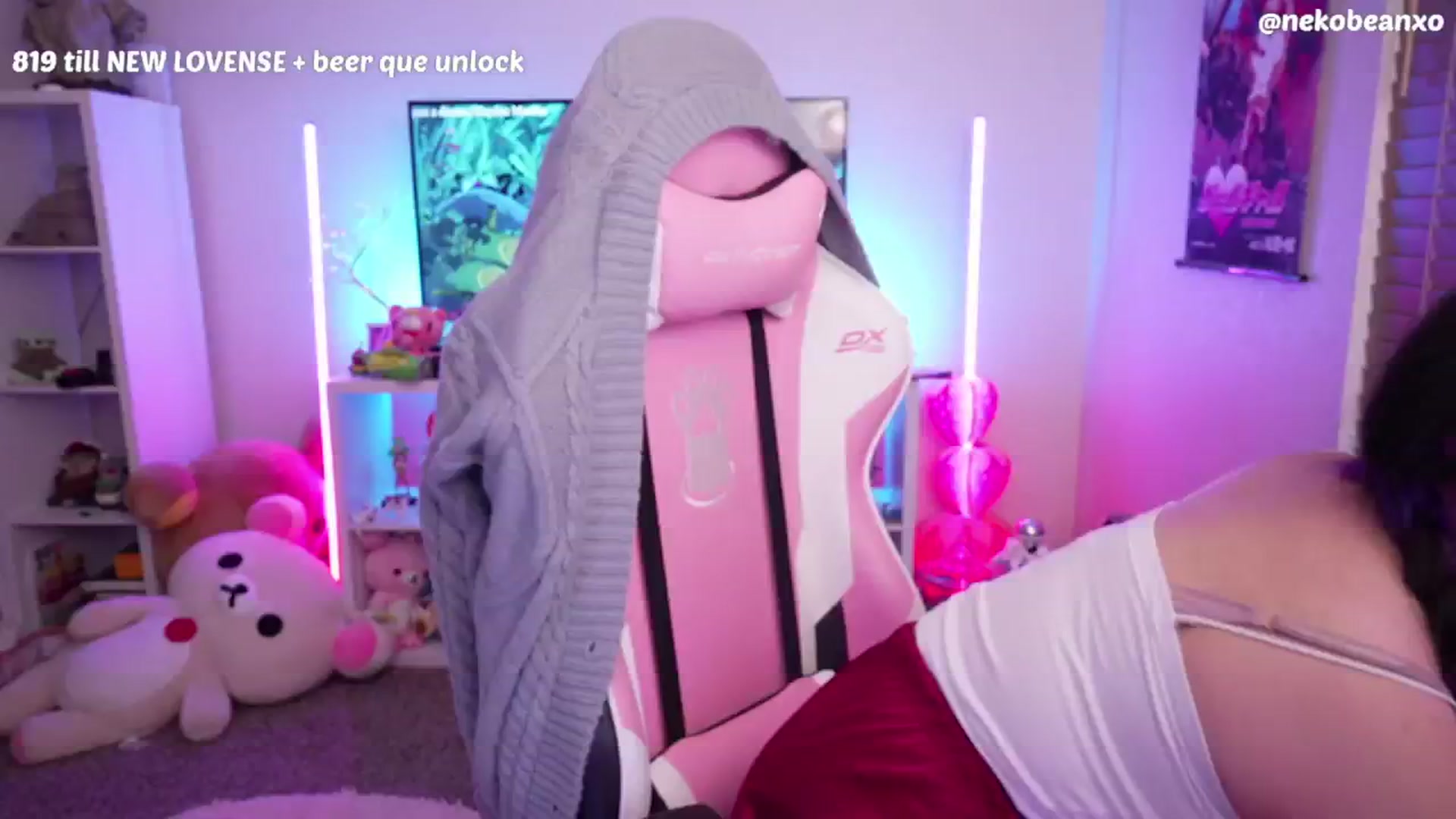 Gallery image thumbnail from Nekobeanxo's myfreecams stream on, 07/08/2024, 04:12 image 19 of 20