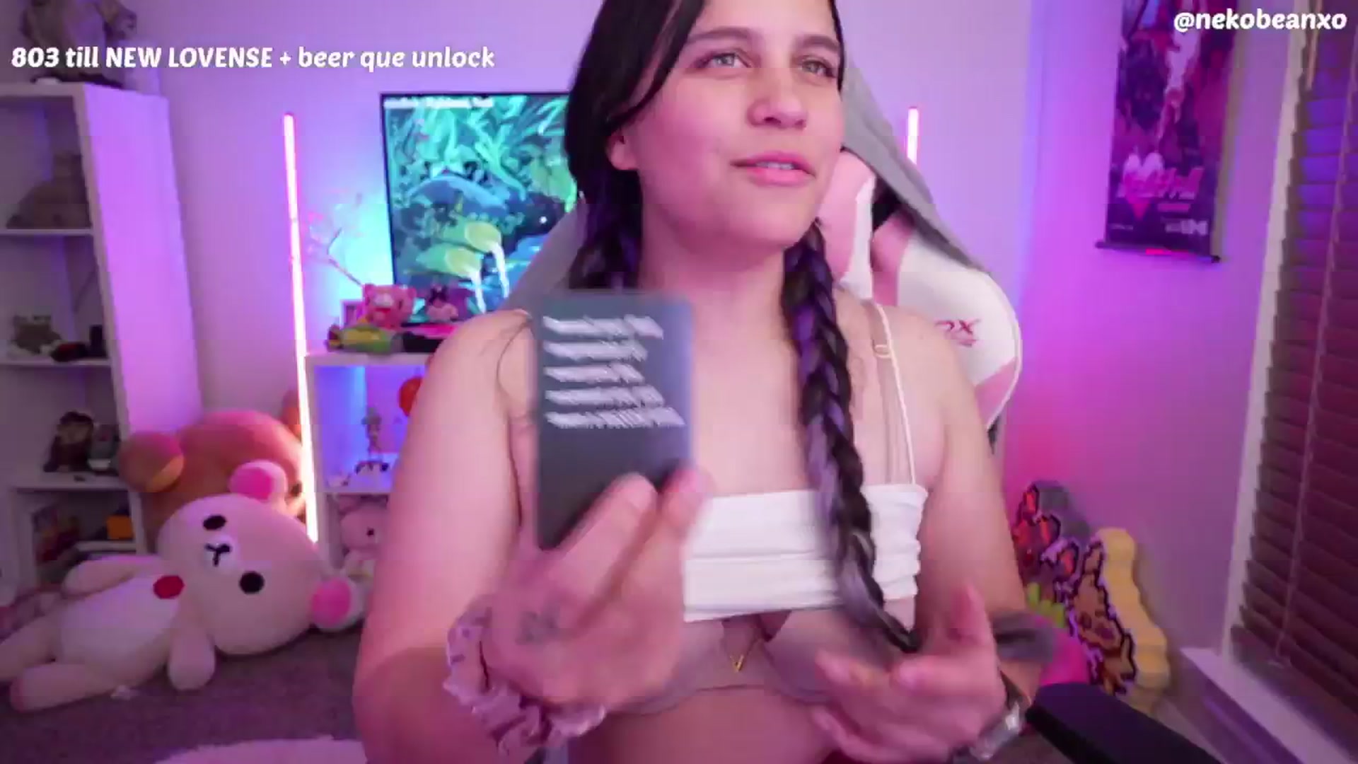 Gallery image thumbnail from Nekobeanxo's myfreecams stream on, 07/08/2024, 04:53 image 7 of 20